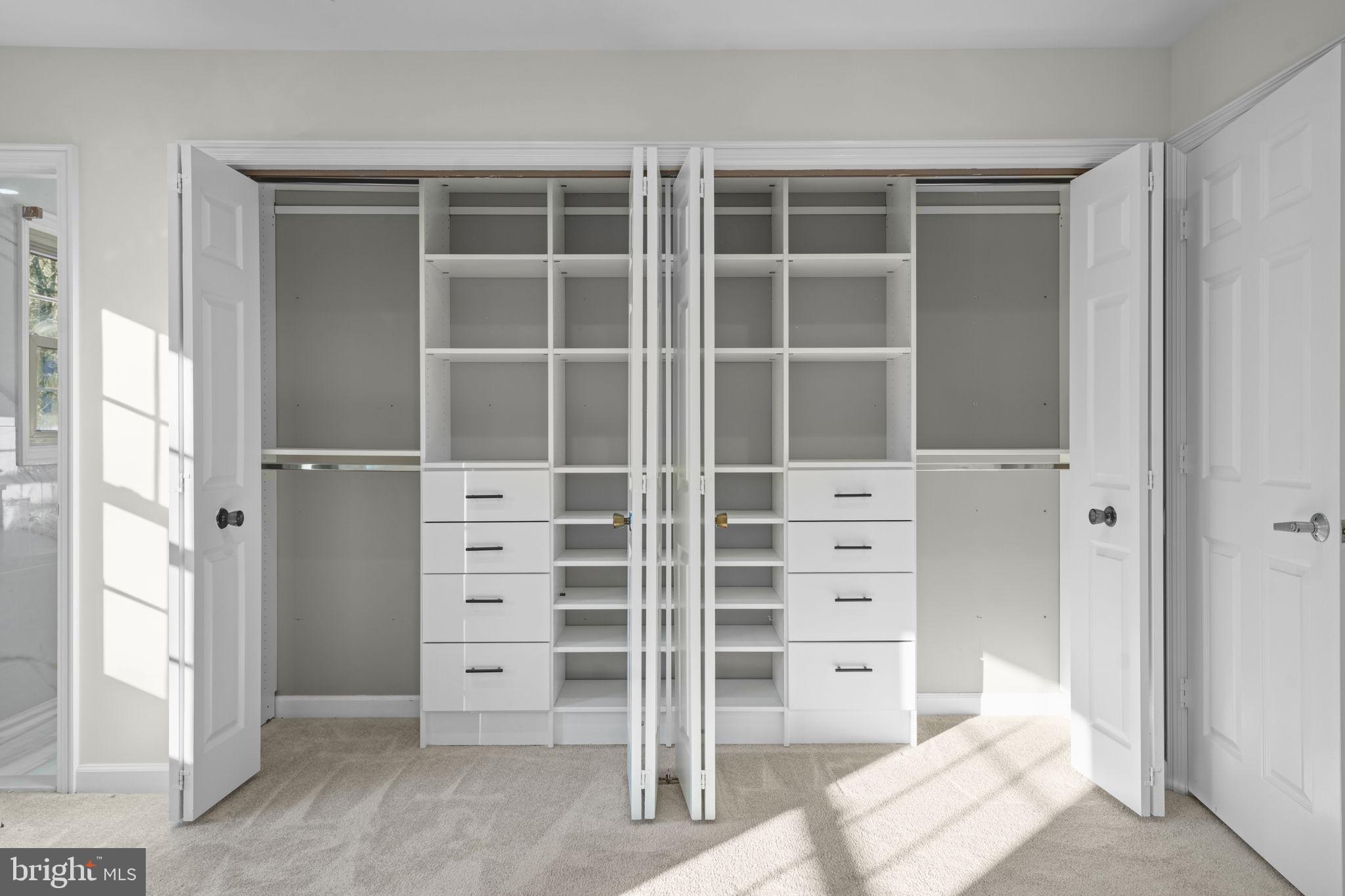 WILLOWRUN - Residential