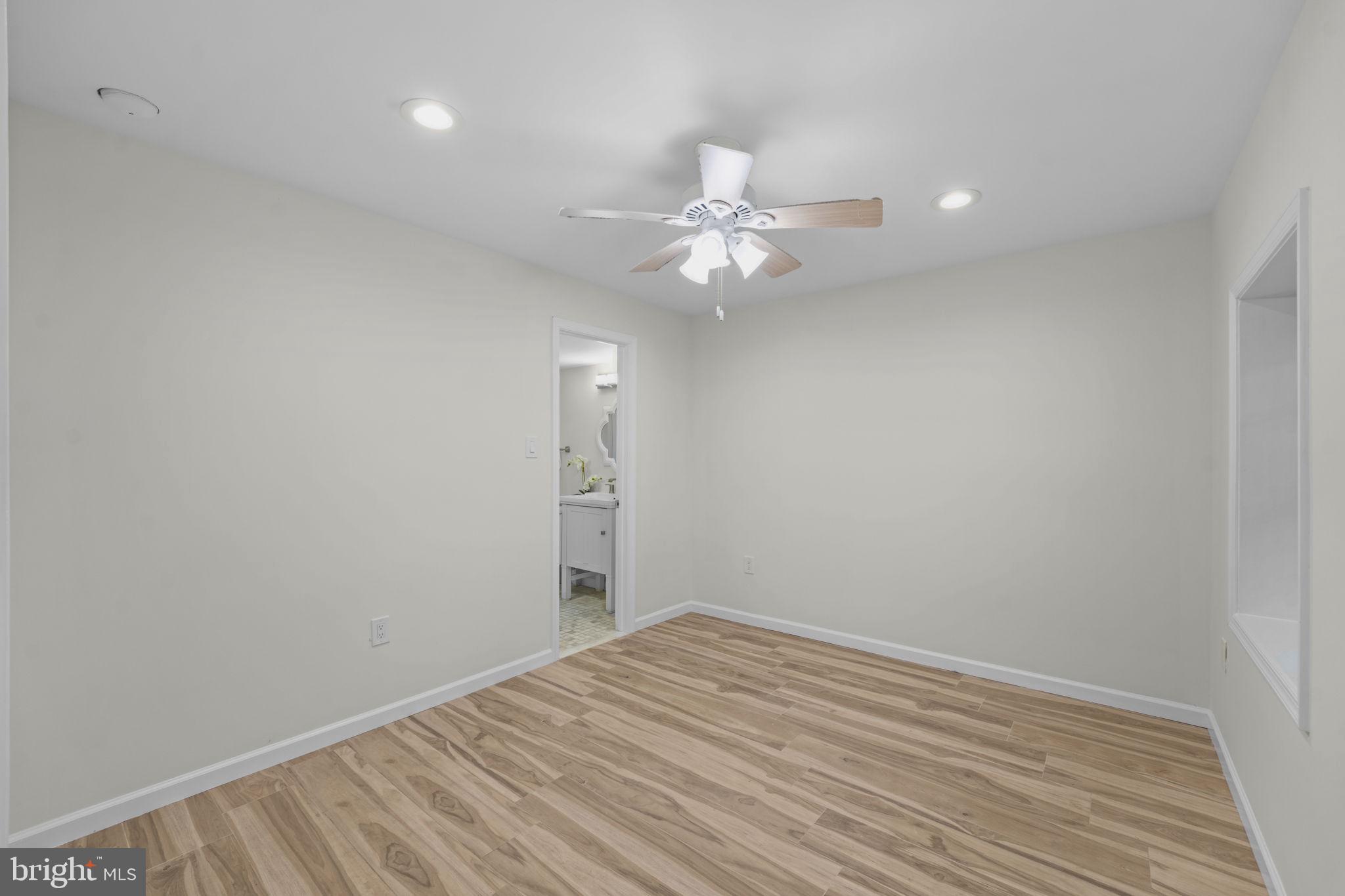 WILLOWRUN - Residential