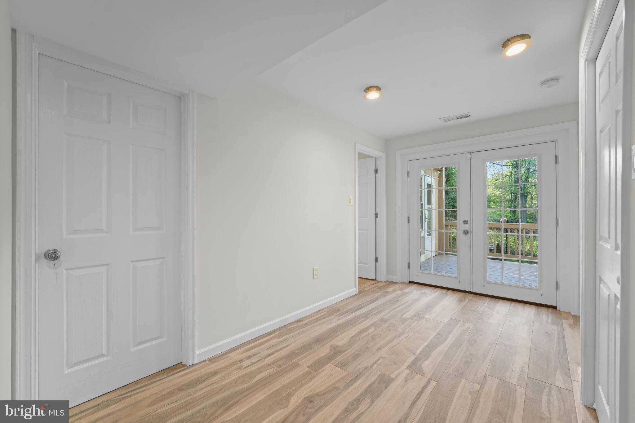 WILLOWRUN - Residential