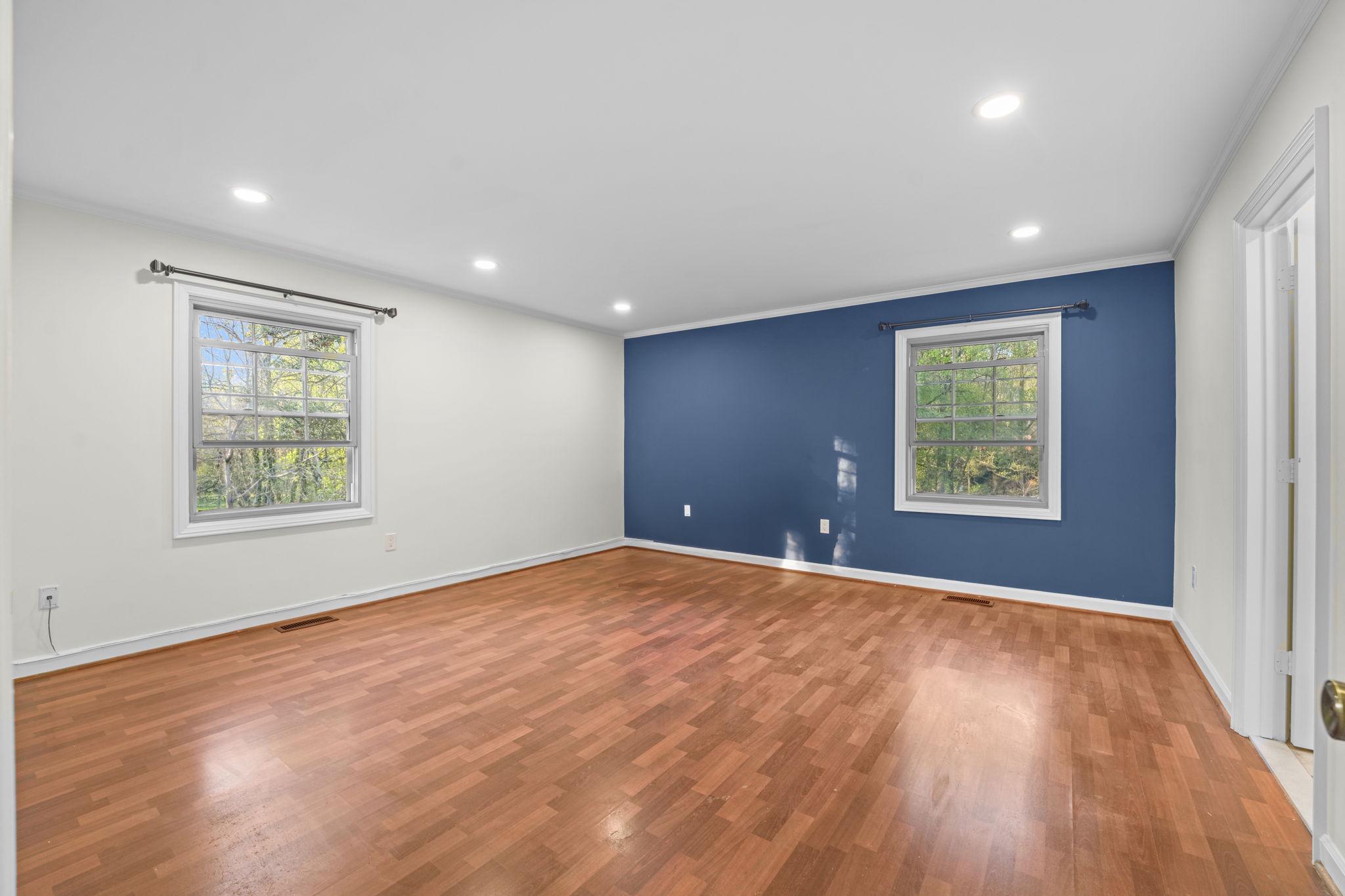 WILLOWRUN - Residential