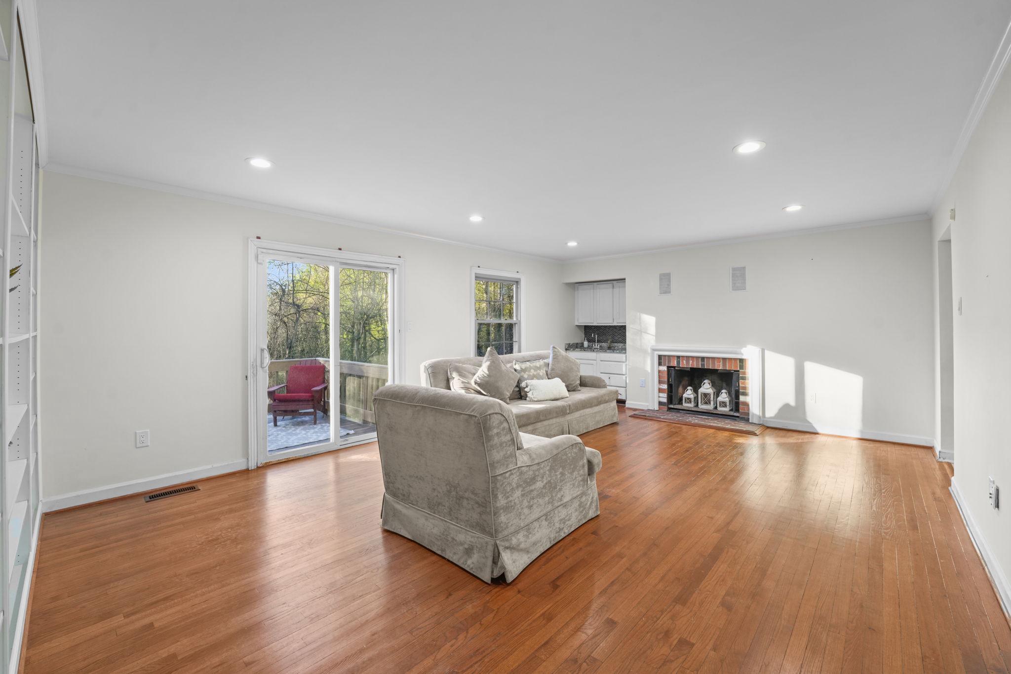 WILLOWRUN - Residential