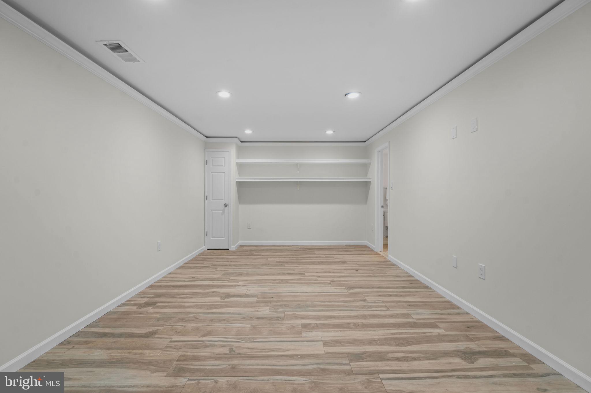 WILLOWRUN - Residential