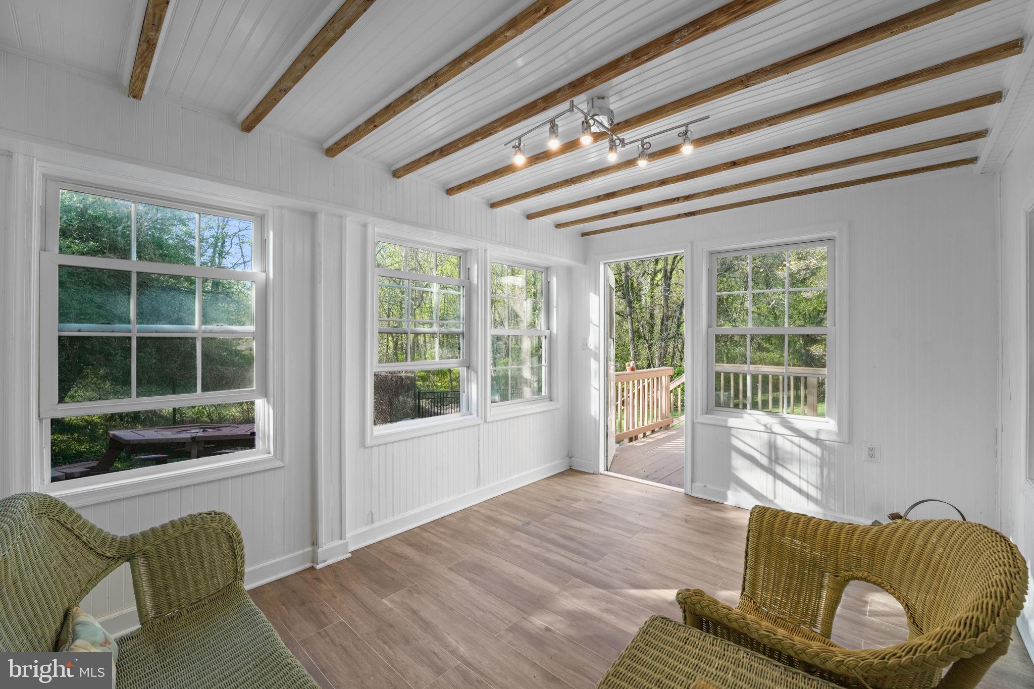 WILLOWRUN - Residential