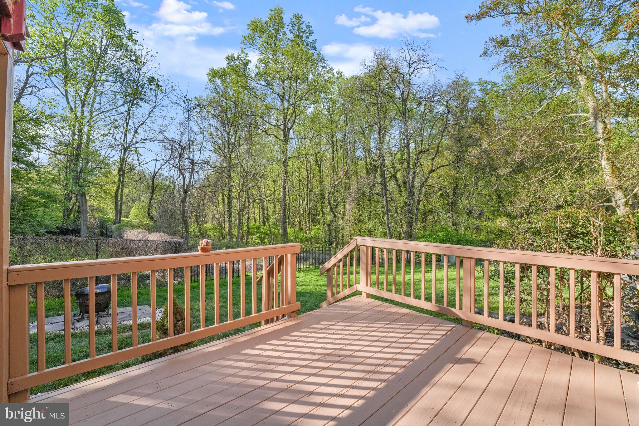 WILLOWRUN - Residential