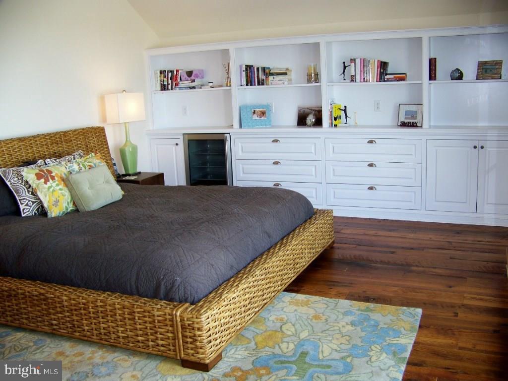 NORTH SHORES - Residential