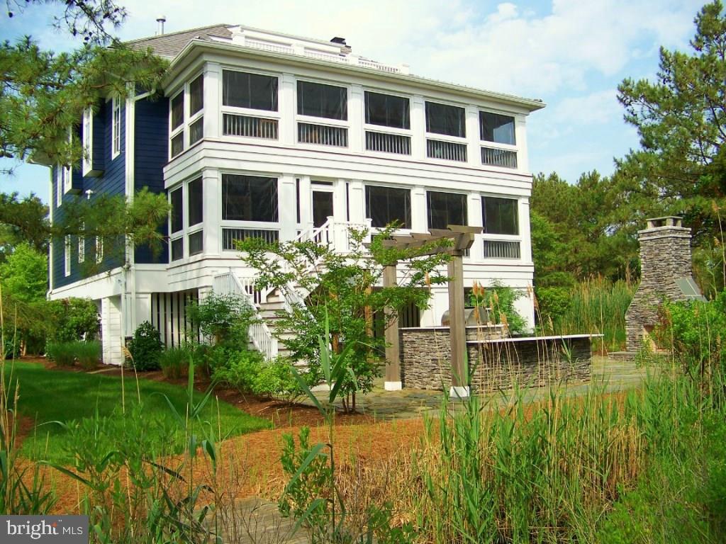 NORTH SHORES - Residential