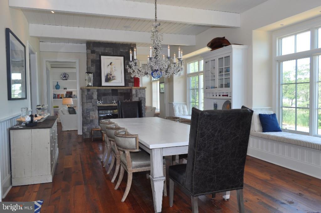 NORTH SHORES - Residential