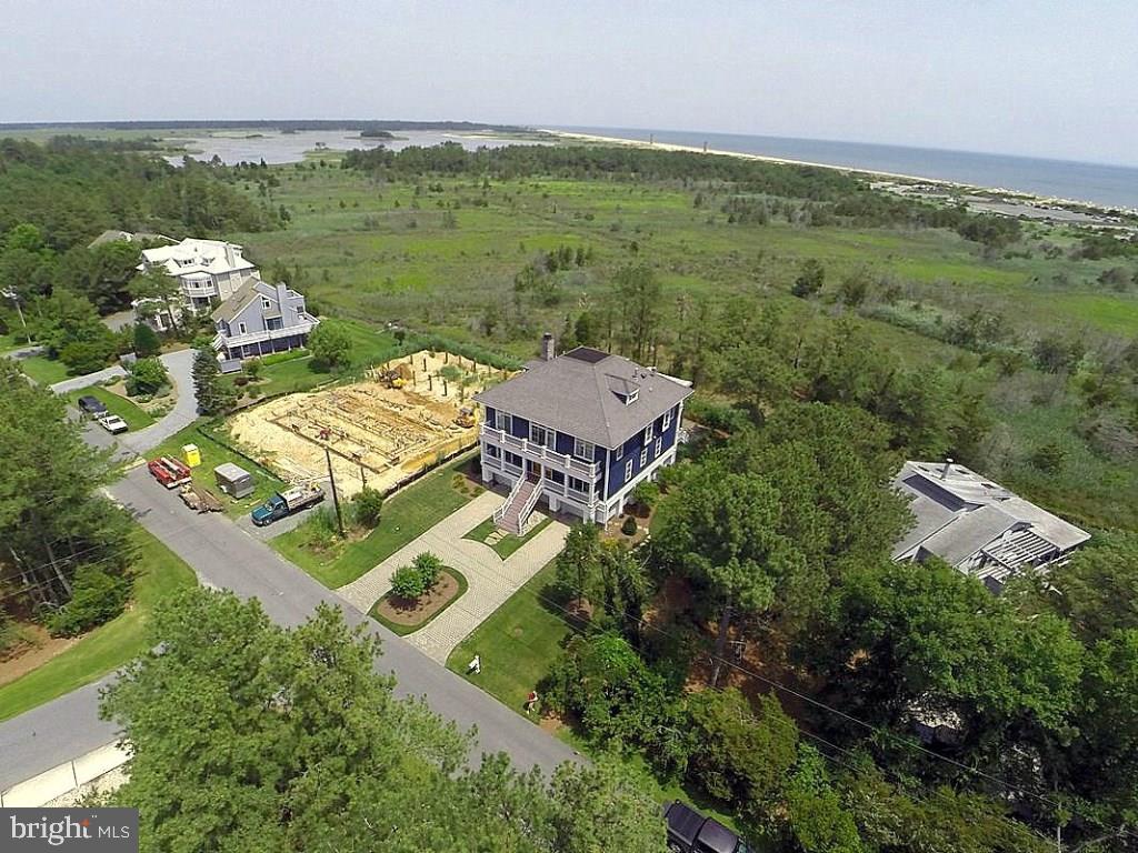 NORTH SHORES - Residential