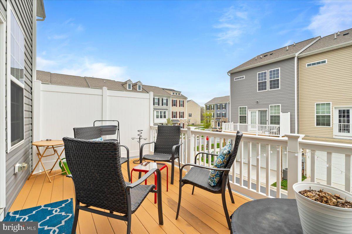 SPRING BANK - Residential