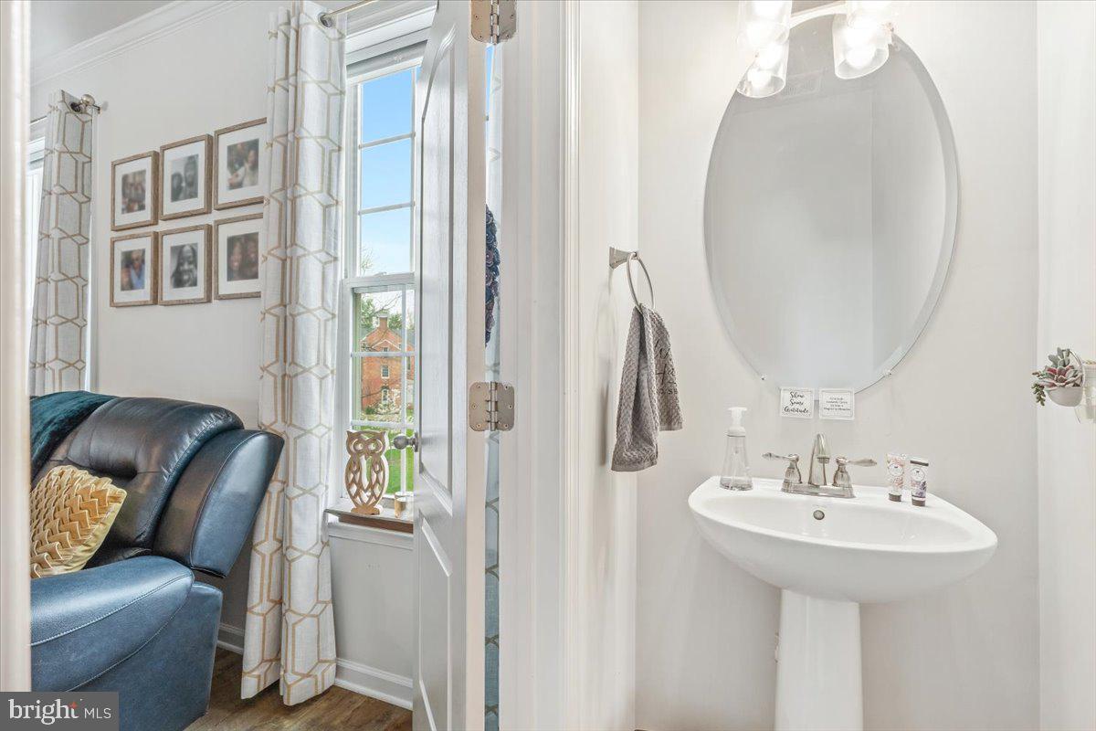 SPRING BANK - Residential