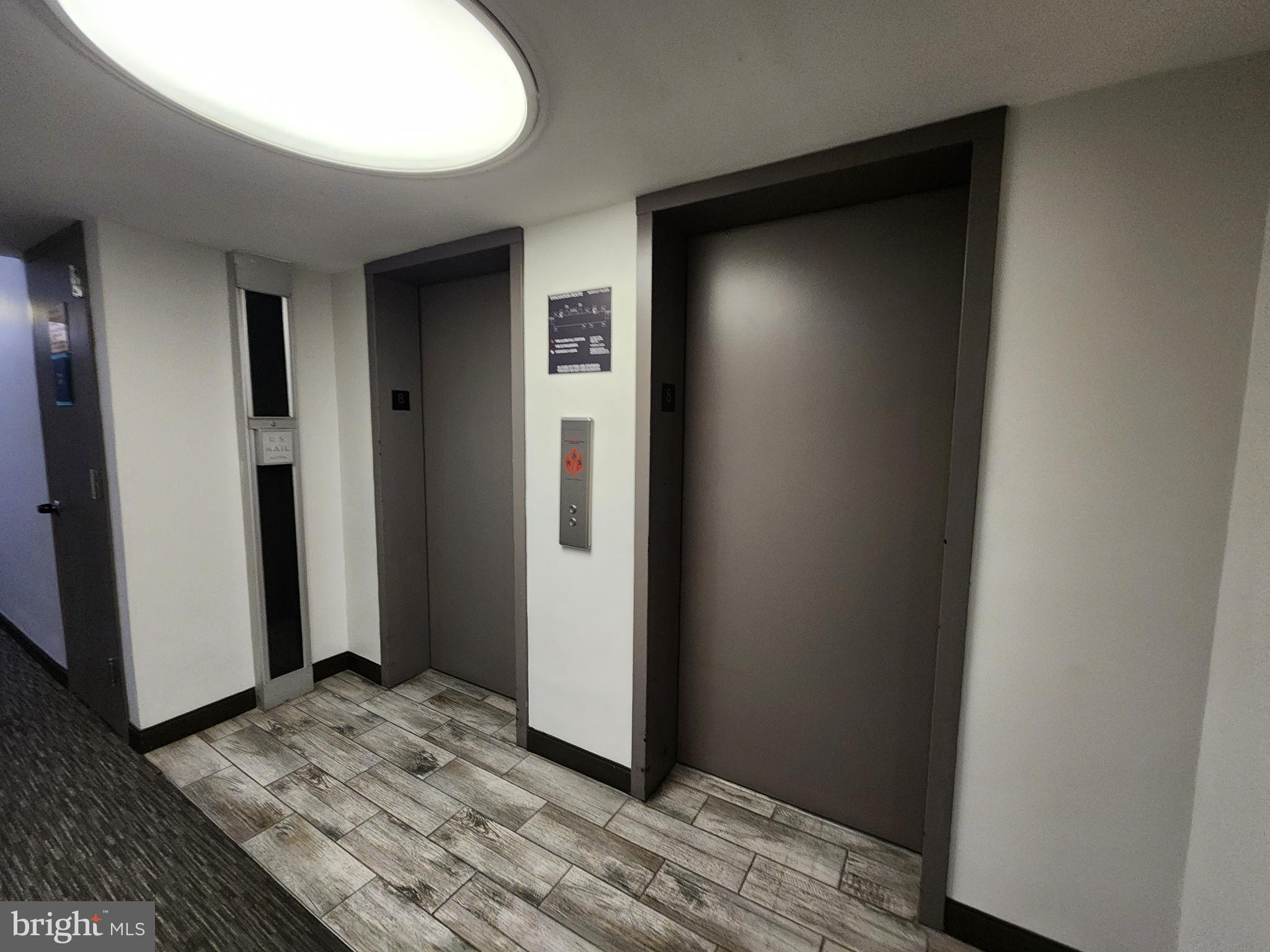 CROSS COUNTRY - Residential