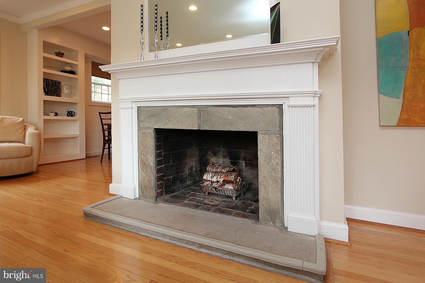 COUNTRY CLUB PARK - Residential