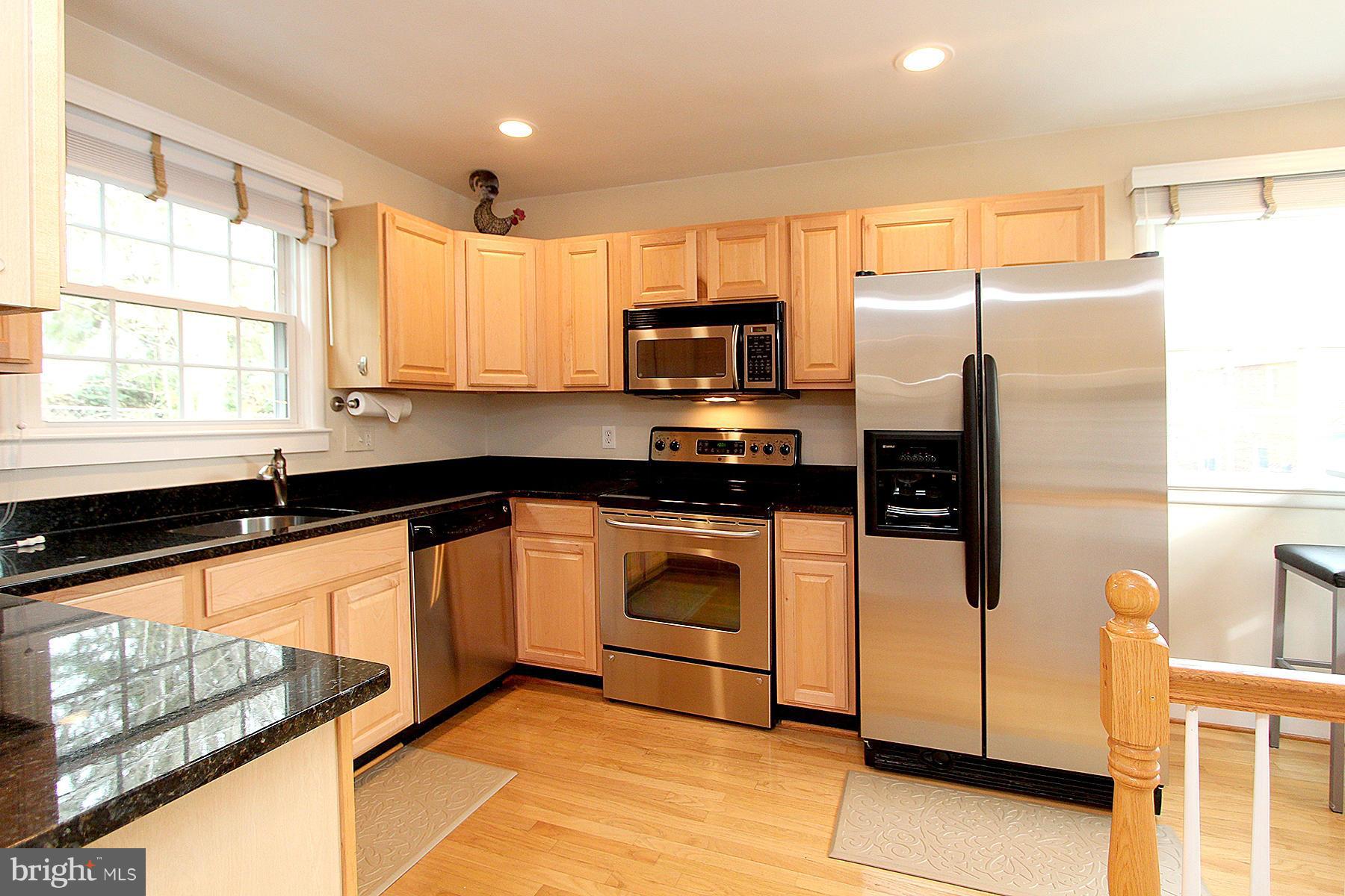 COUNTRY CLUB PARK - Residential