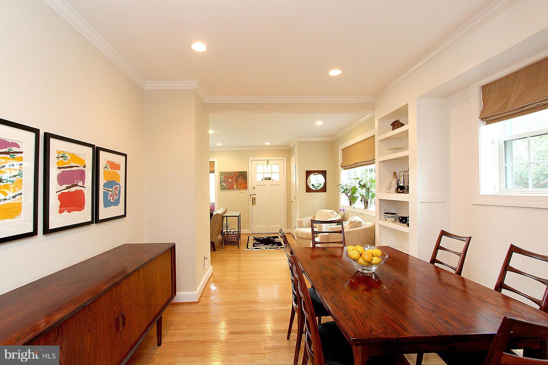 COUNTRY CLUB PARK - Residential