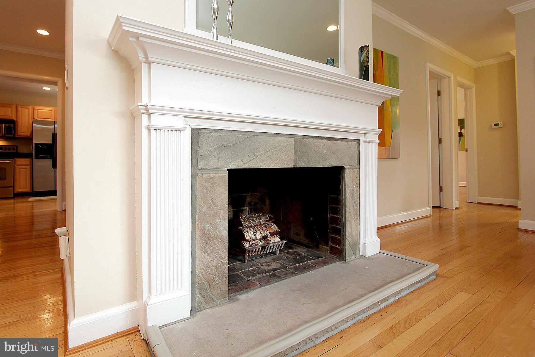 COUNTRY CLUB PARK - Residential