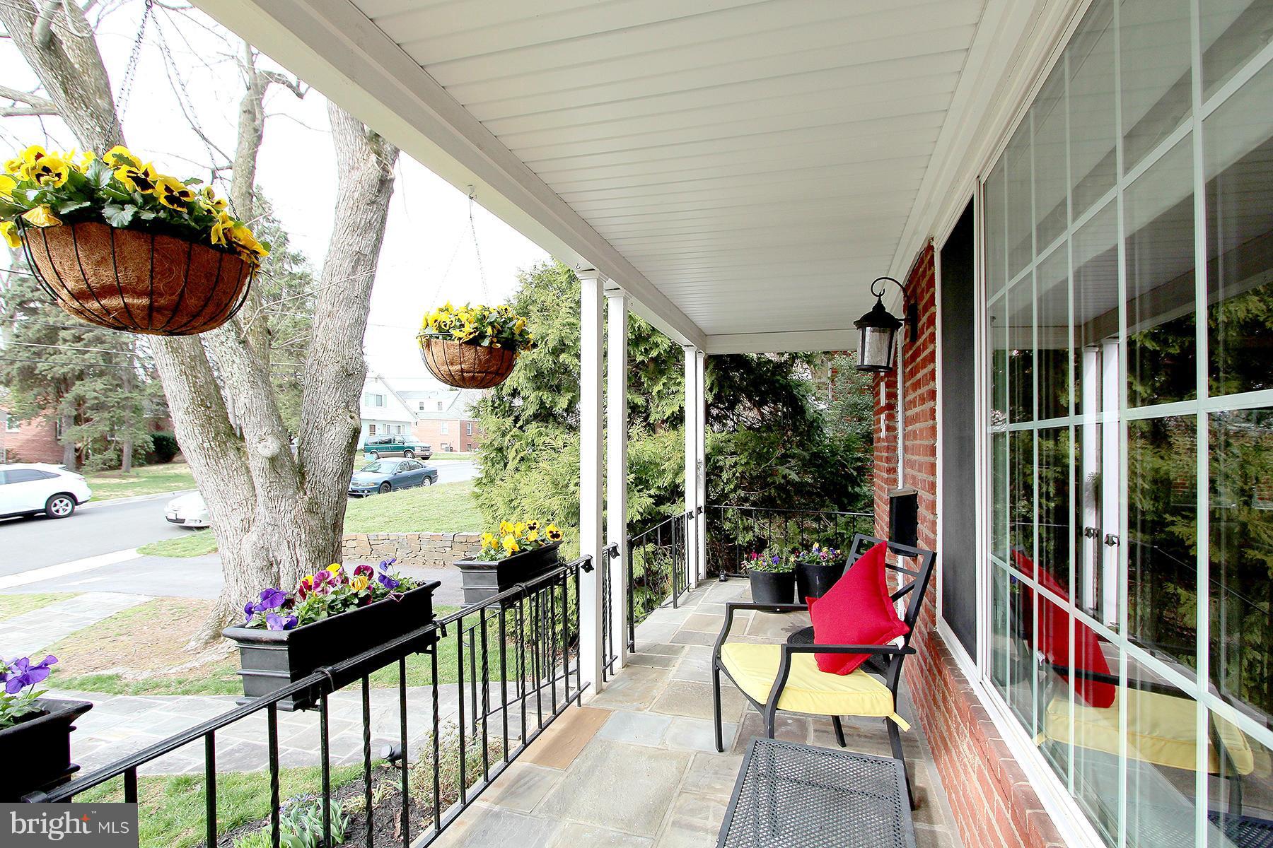 COUNTRY CLUB PARK - Residential