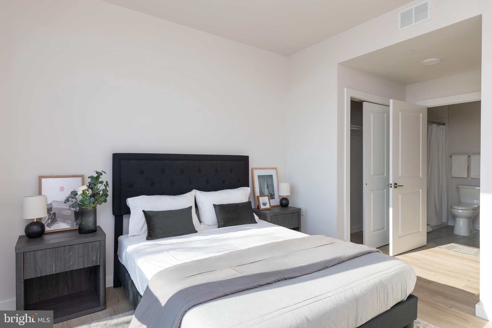 FISHTOWN - Residential Lease