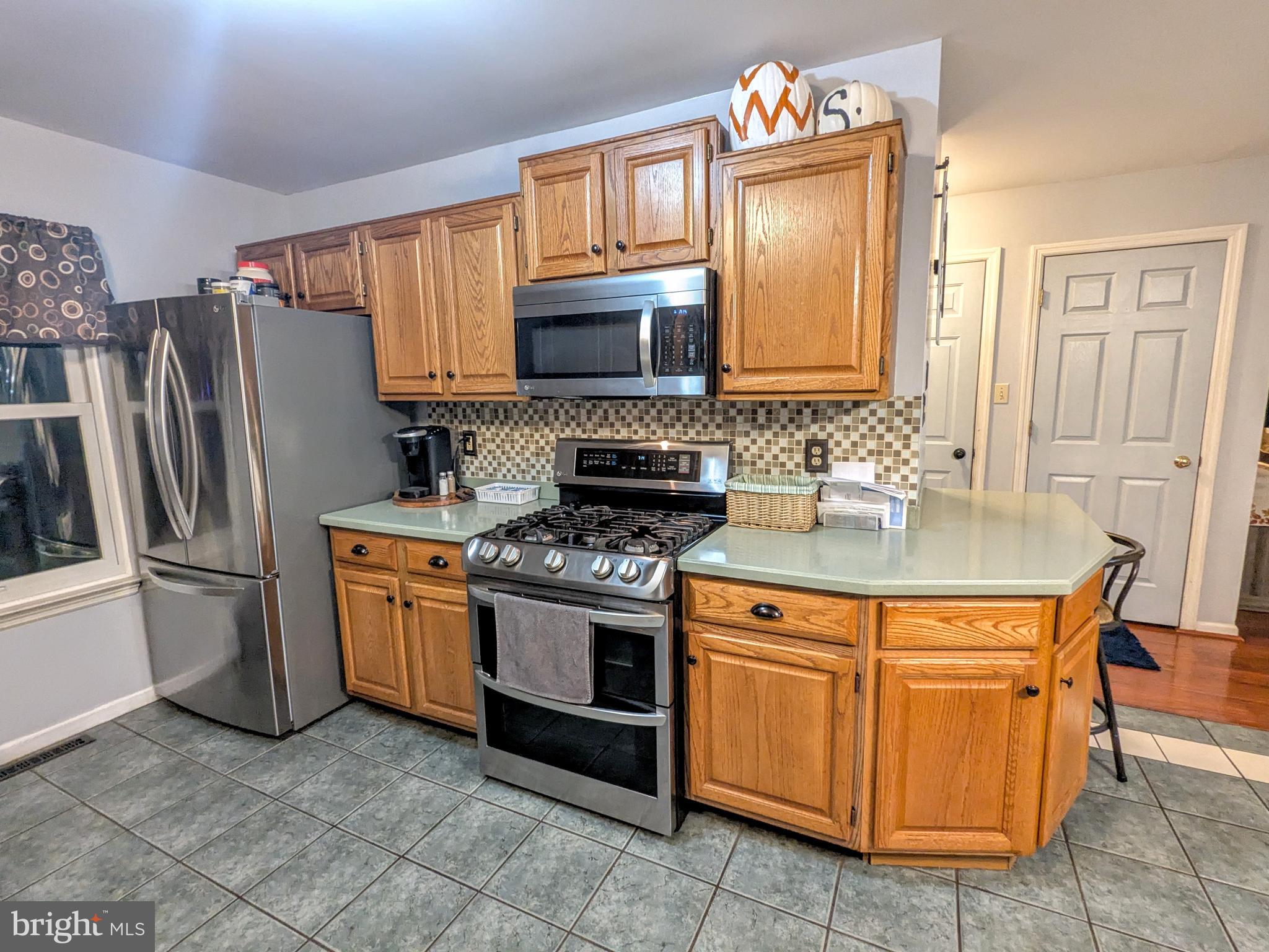 WHITFORD HILL - Residential