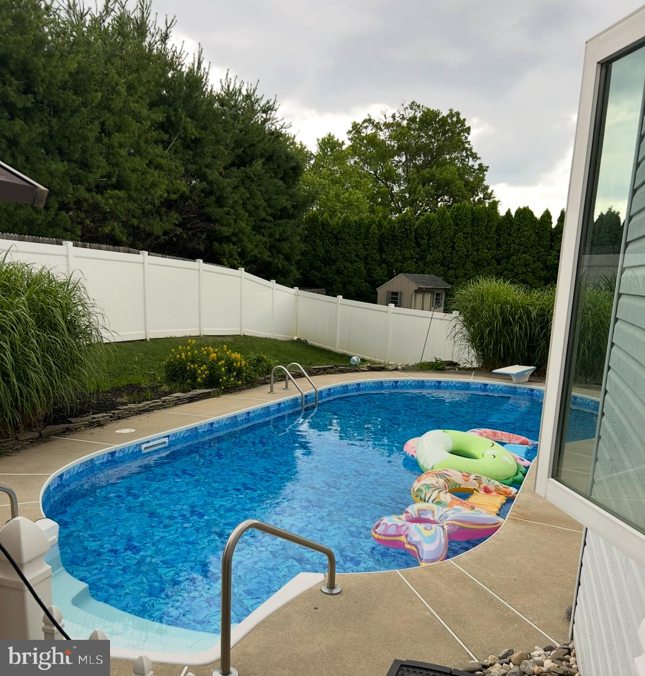 WHITFORD HILL - Residential