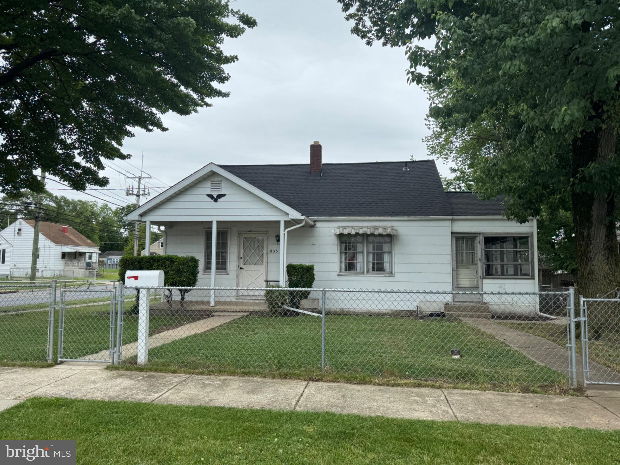 ESSEX - Residential