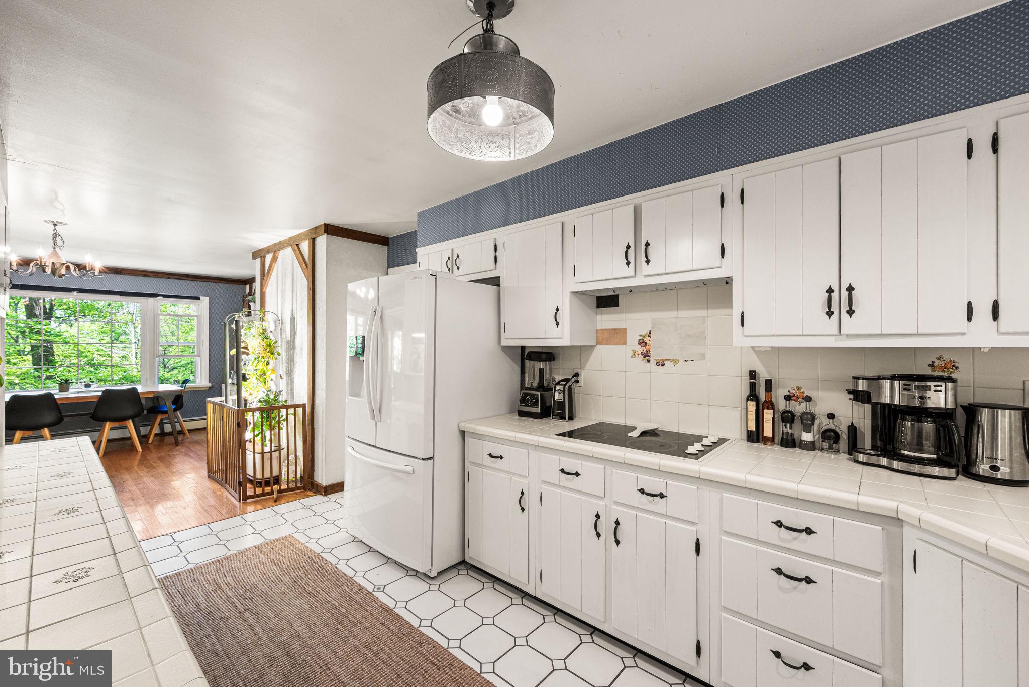 VALLEY FORGE MTN - Residential