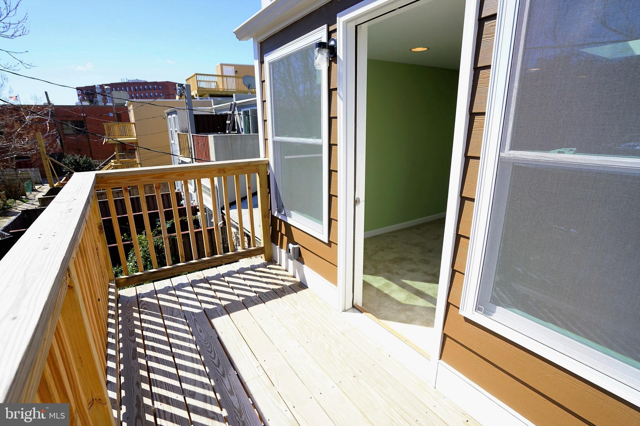 WASHINGTON VILLAGE - Residential Lease