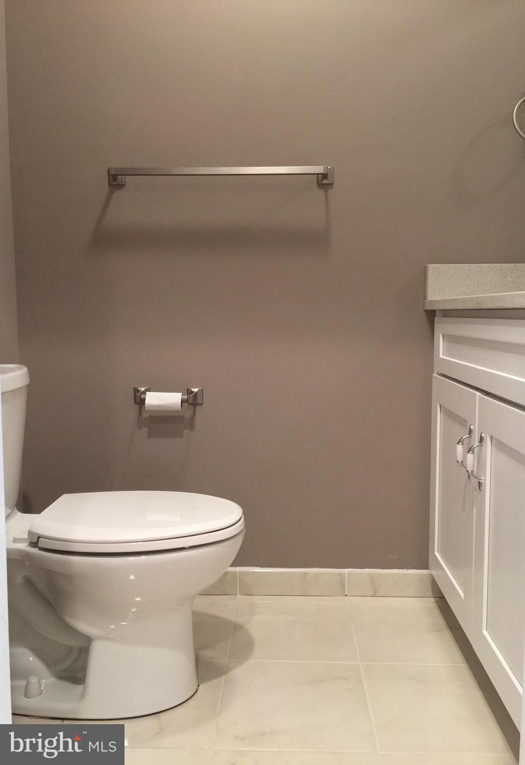 WASHINGTON VILLAGE - Residential Lease