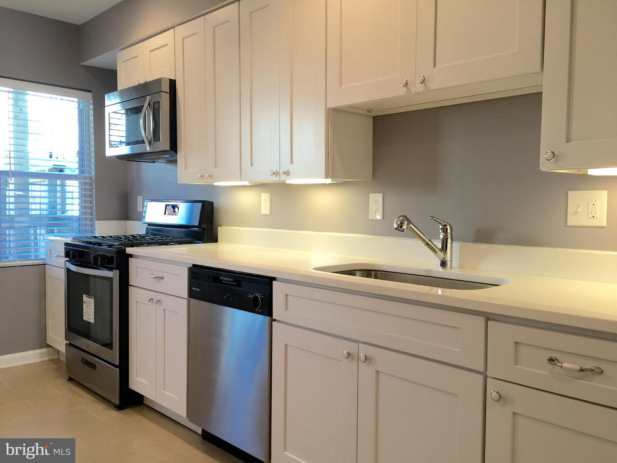 WASHINGTON VILLAGE - Residential Lease