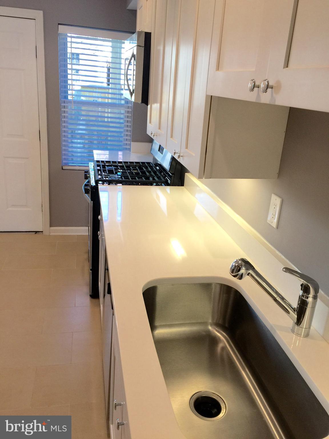 WASHINGTON VILLAGE - Residential Lease