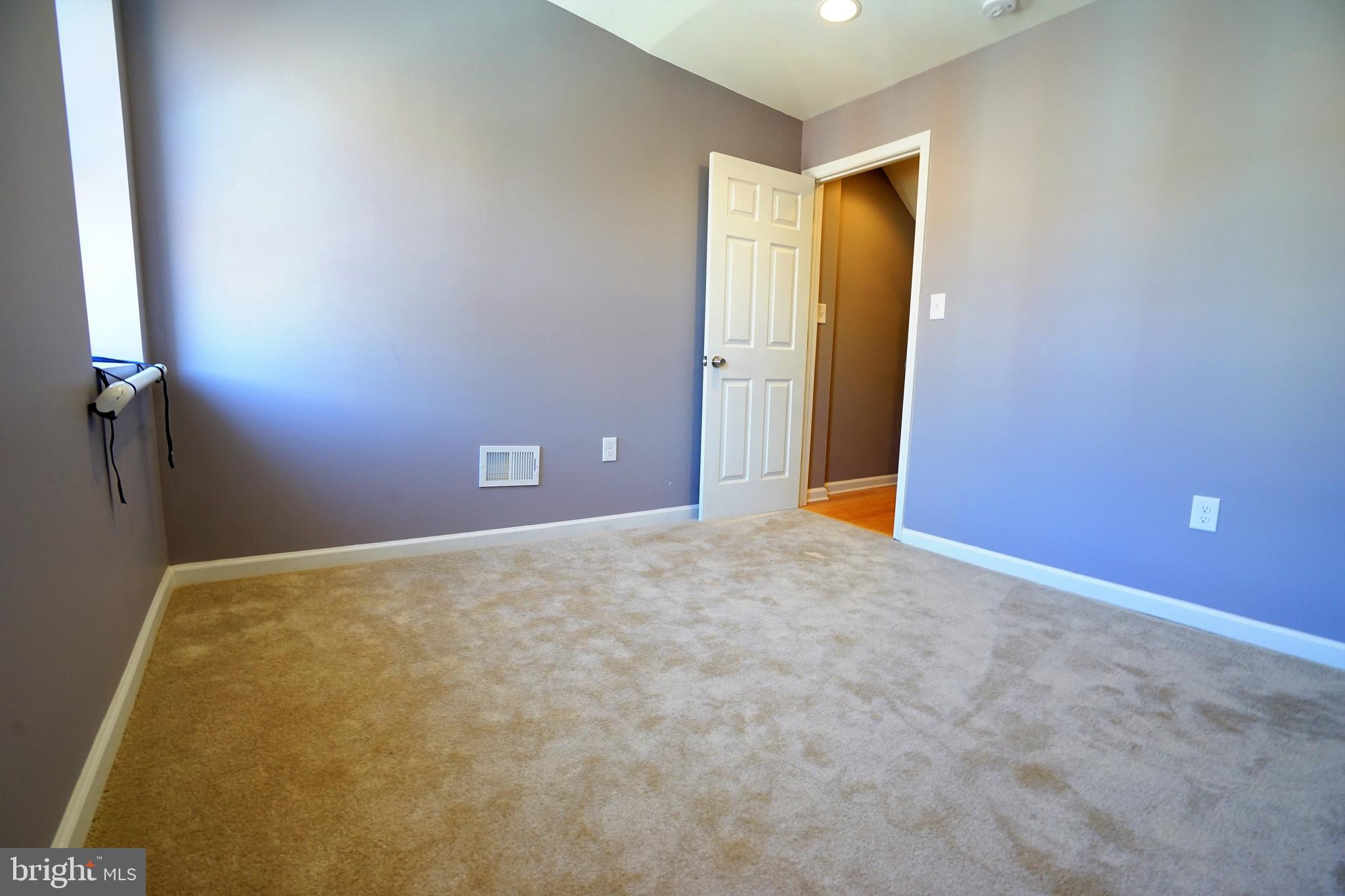 WASHINGTON VILLAGE - Residential Lease