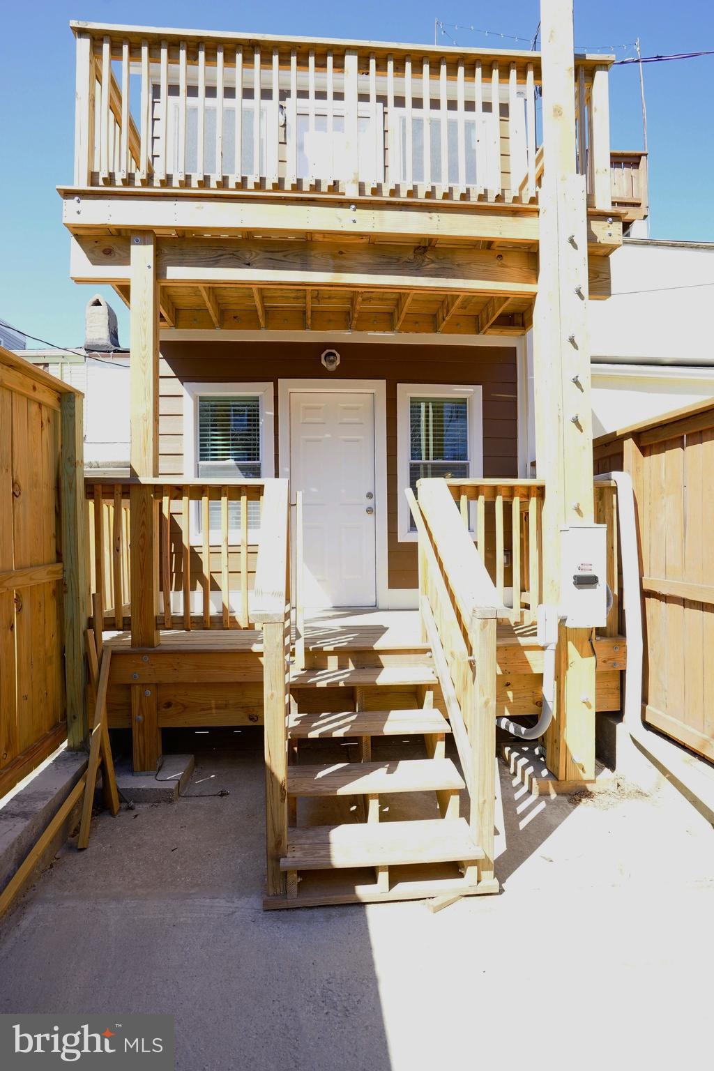 WASHINGTON VILLAGE - Residential Lease