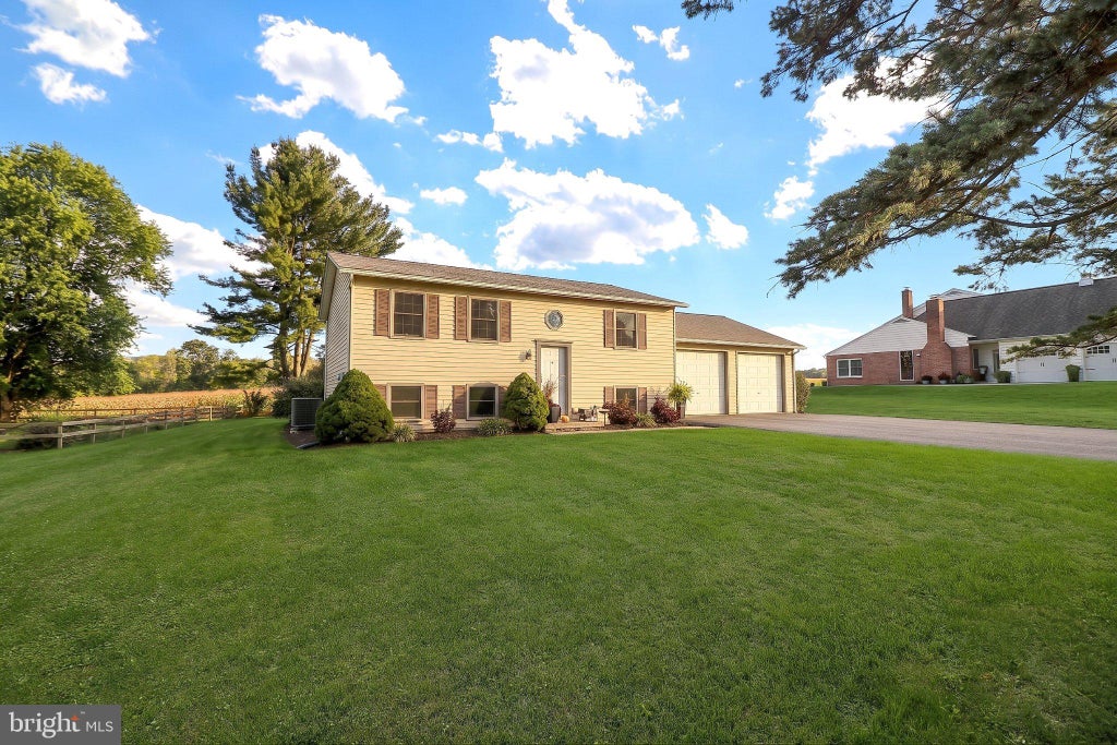 Photo of 515 Byerland Church Road, WILLOW STREET, PA 17584 (MLS # PALA2096958)