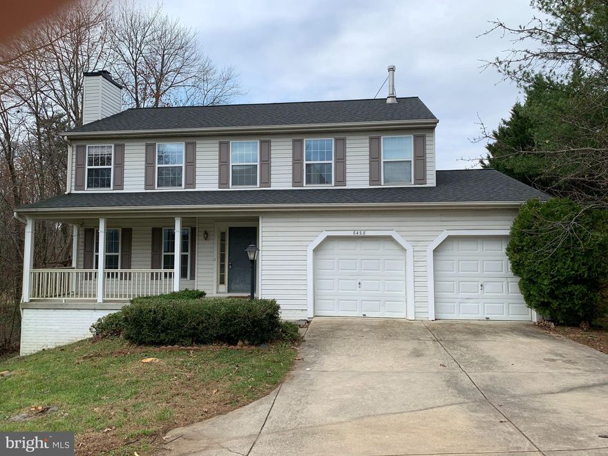 Nice quite single house with fully finished basement.  Back to pond and side to trees.  New hardwood floor and brand new paint.  Large bedrooms with 3.5 full bath and large storage room.  The owner is an real estate agent.