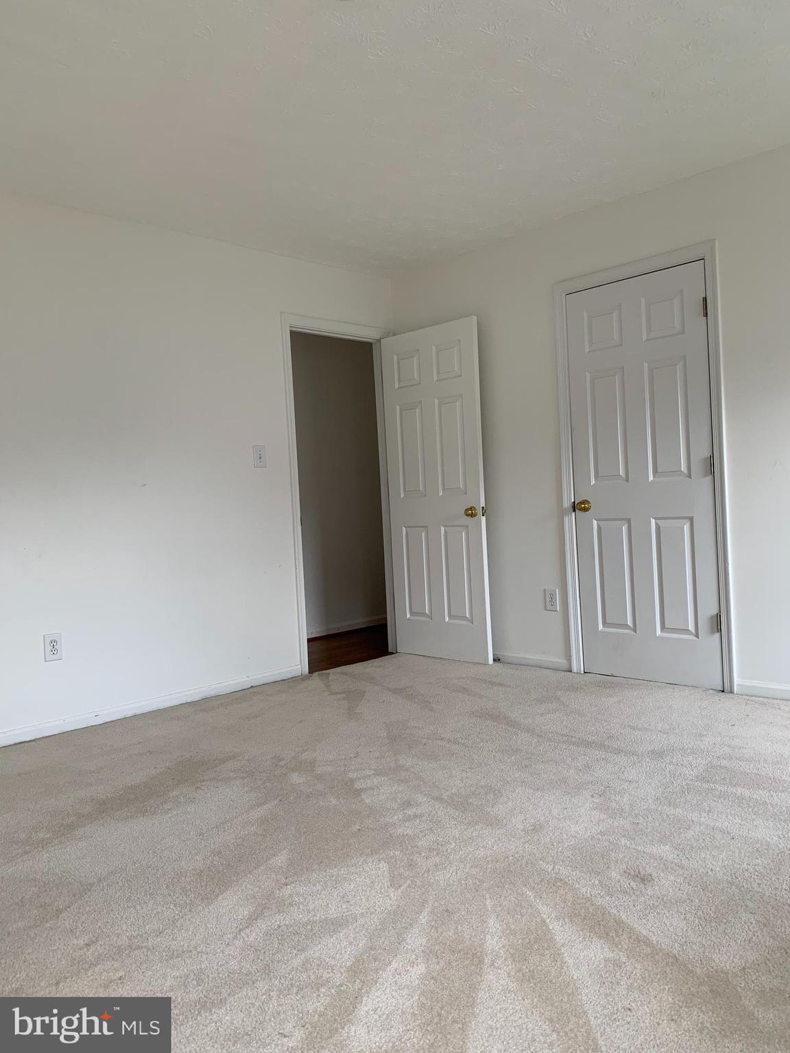 WILLOWOOD - Residential Lease