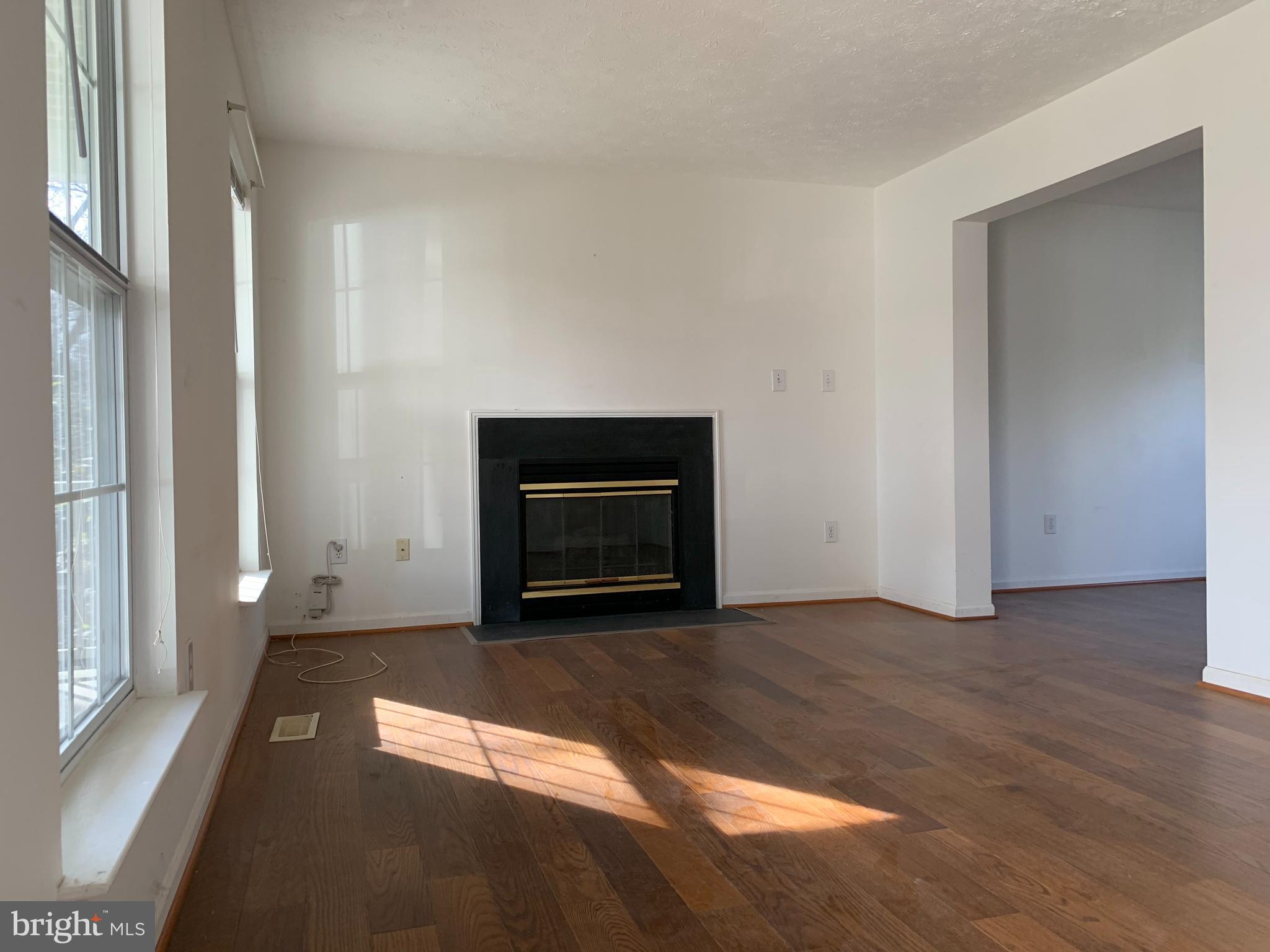 WILLOWOOD - Residential Lease