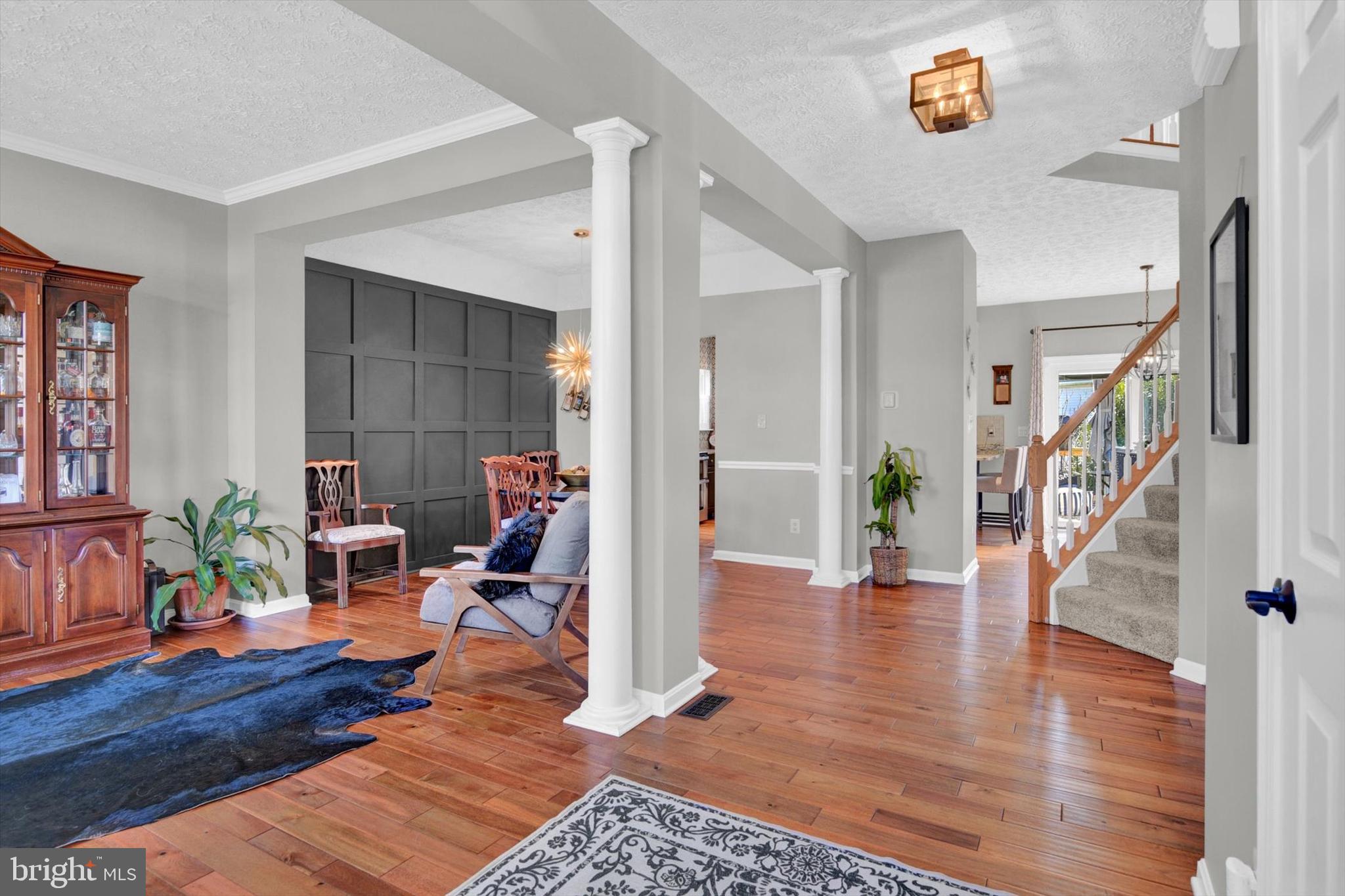 FOREST LAKES - Residential