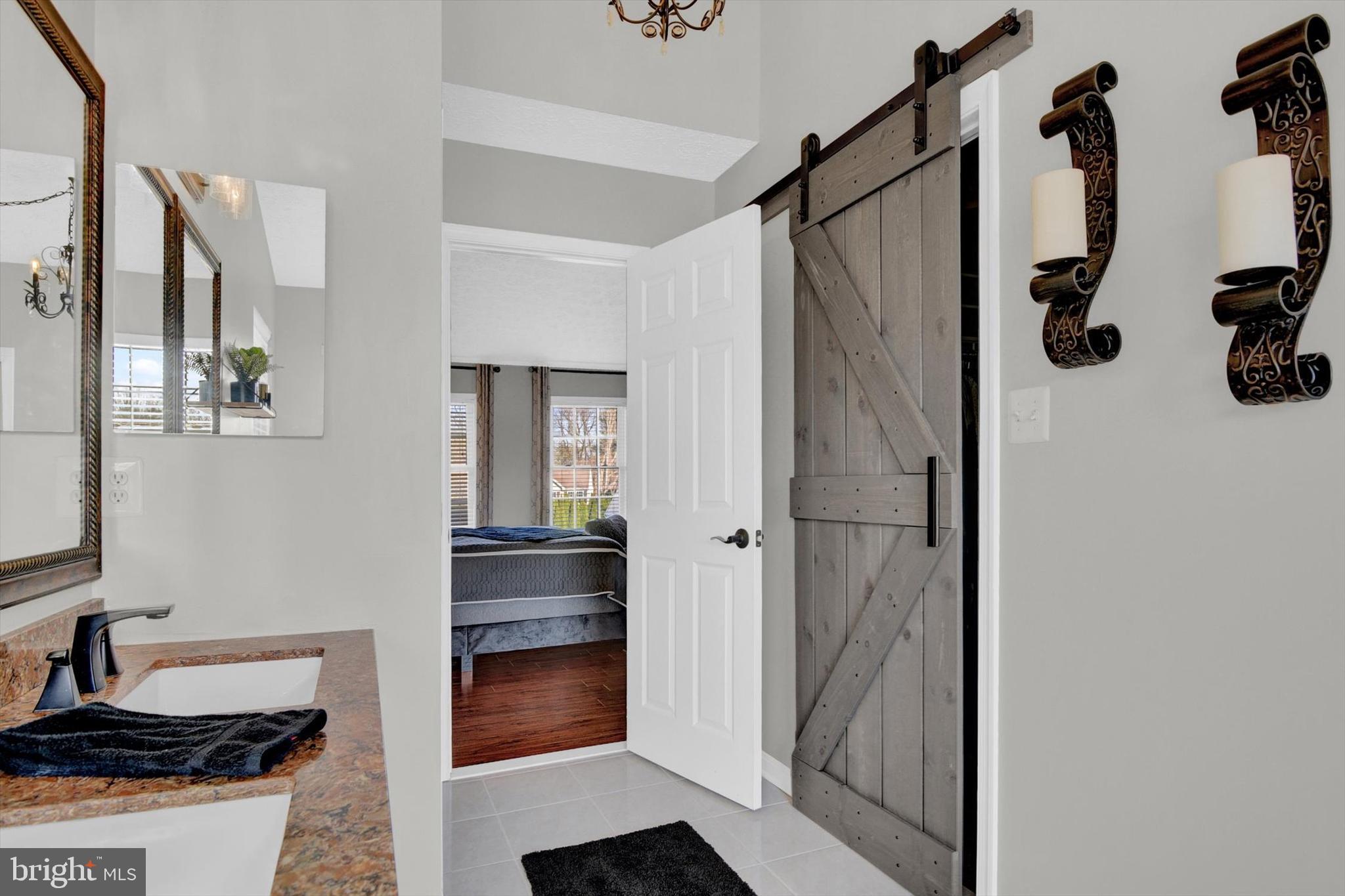 FOREST LAKES - Residential