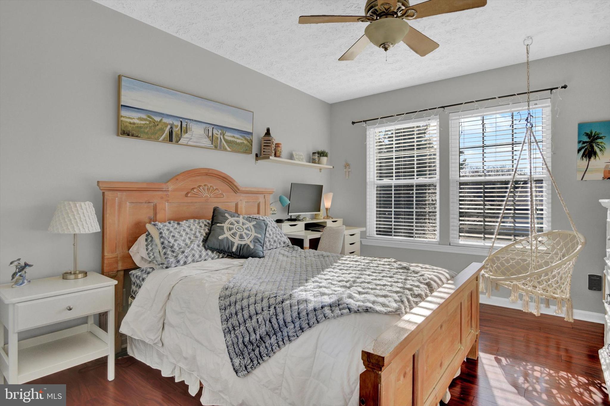 FOREST LAKES - Residential