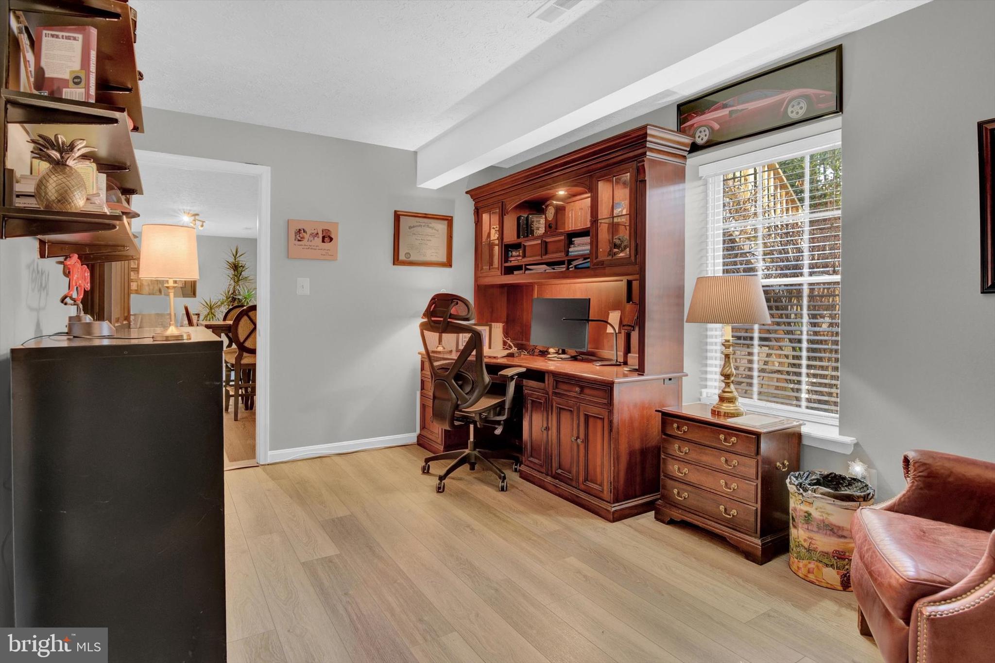 FOREST LAKES - Residential