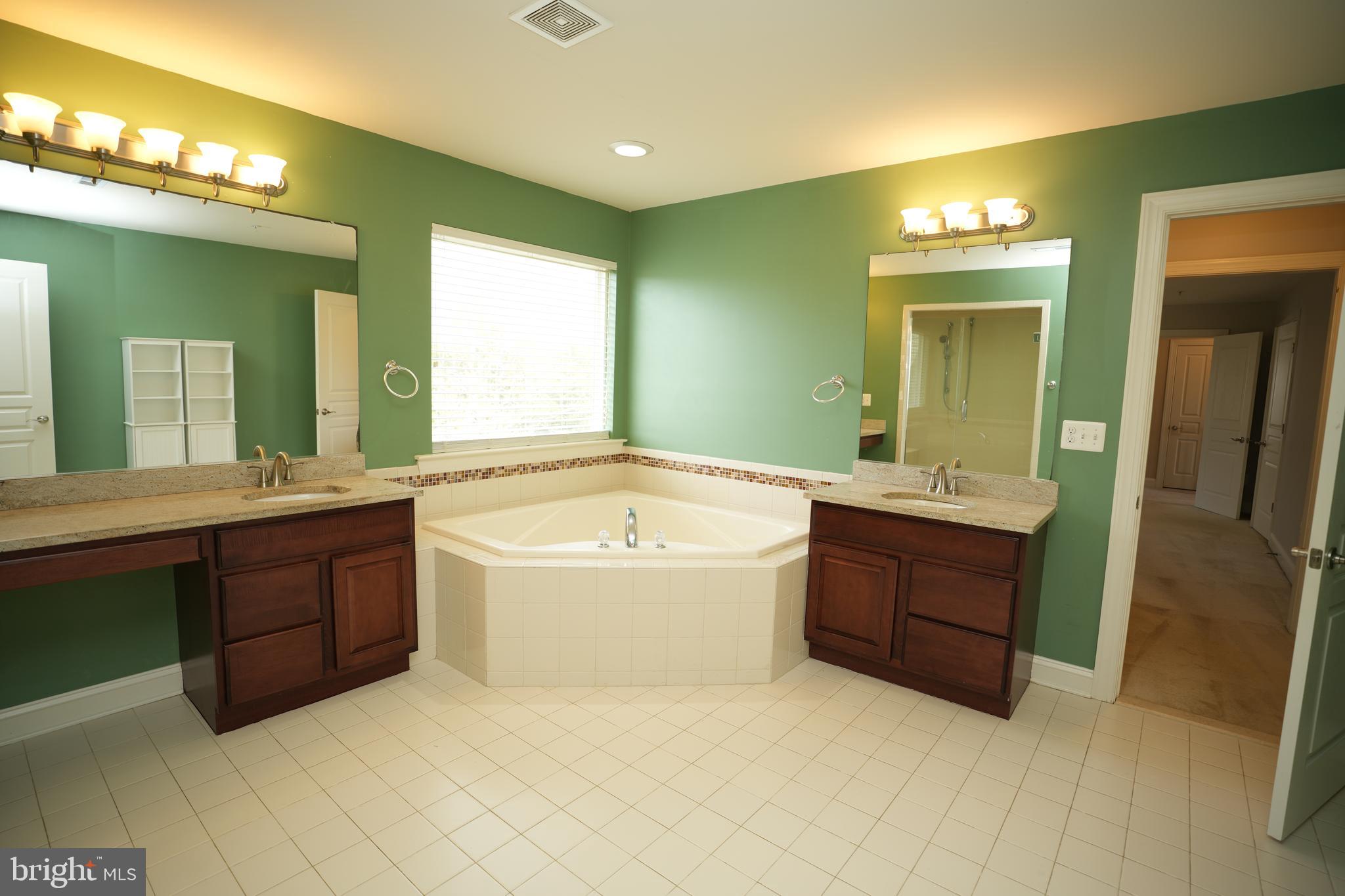 PEMBROOKE PHASE 2 - Residential