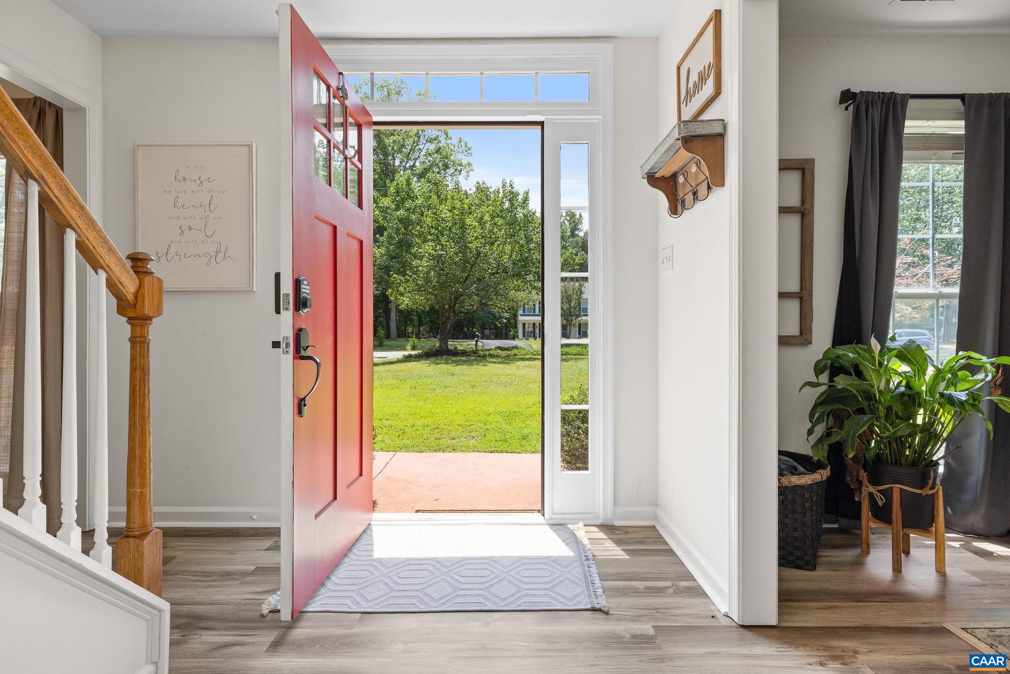 MOUNTAIN VIEW ESTATES - Residential