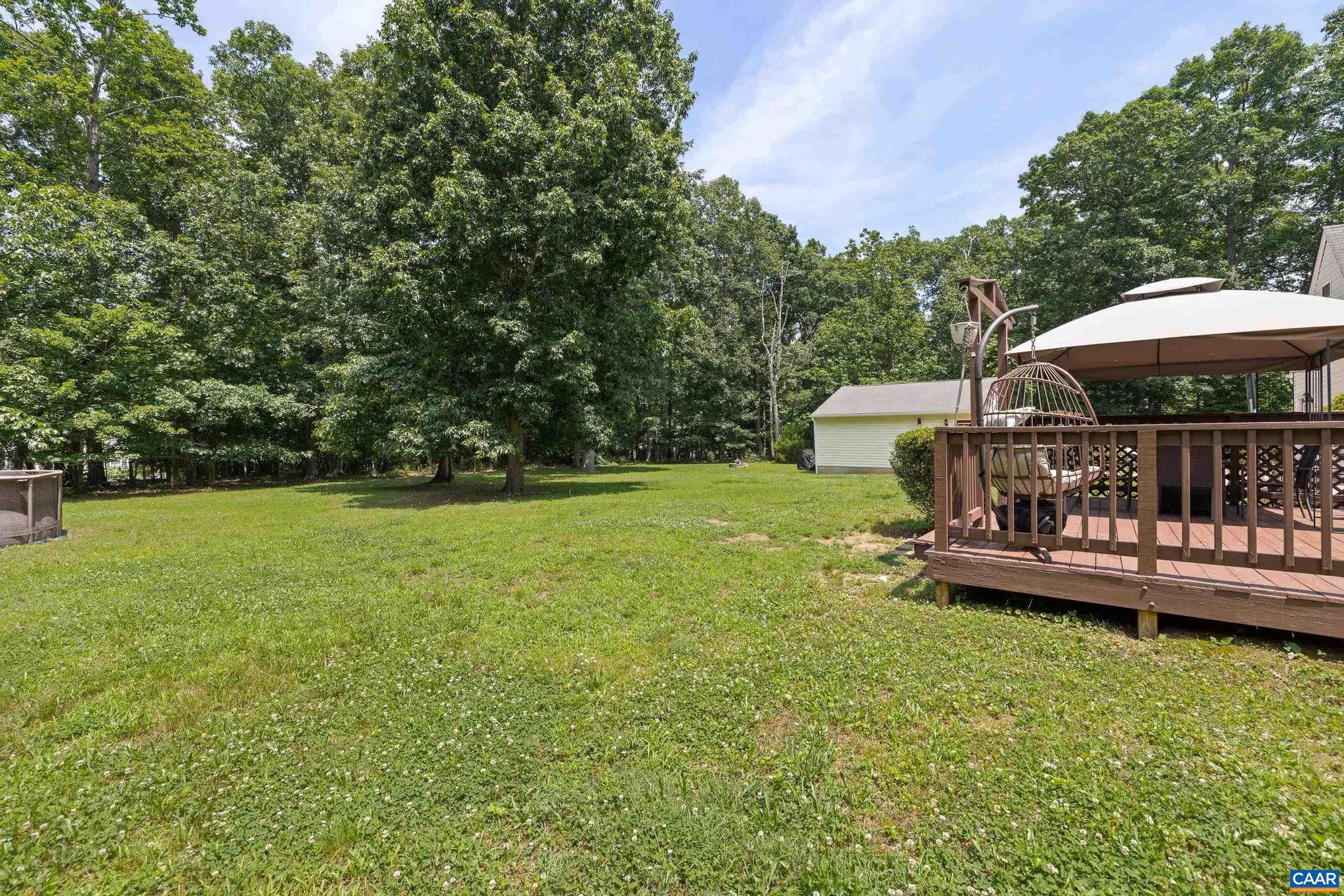 MOUNTAIN VIEW ESTATES - Residential