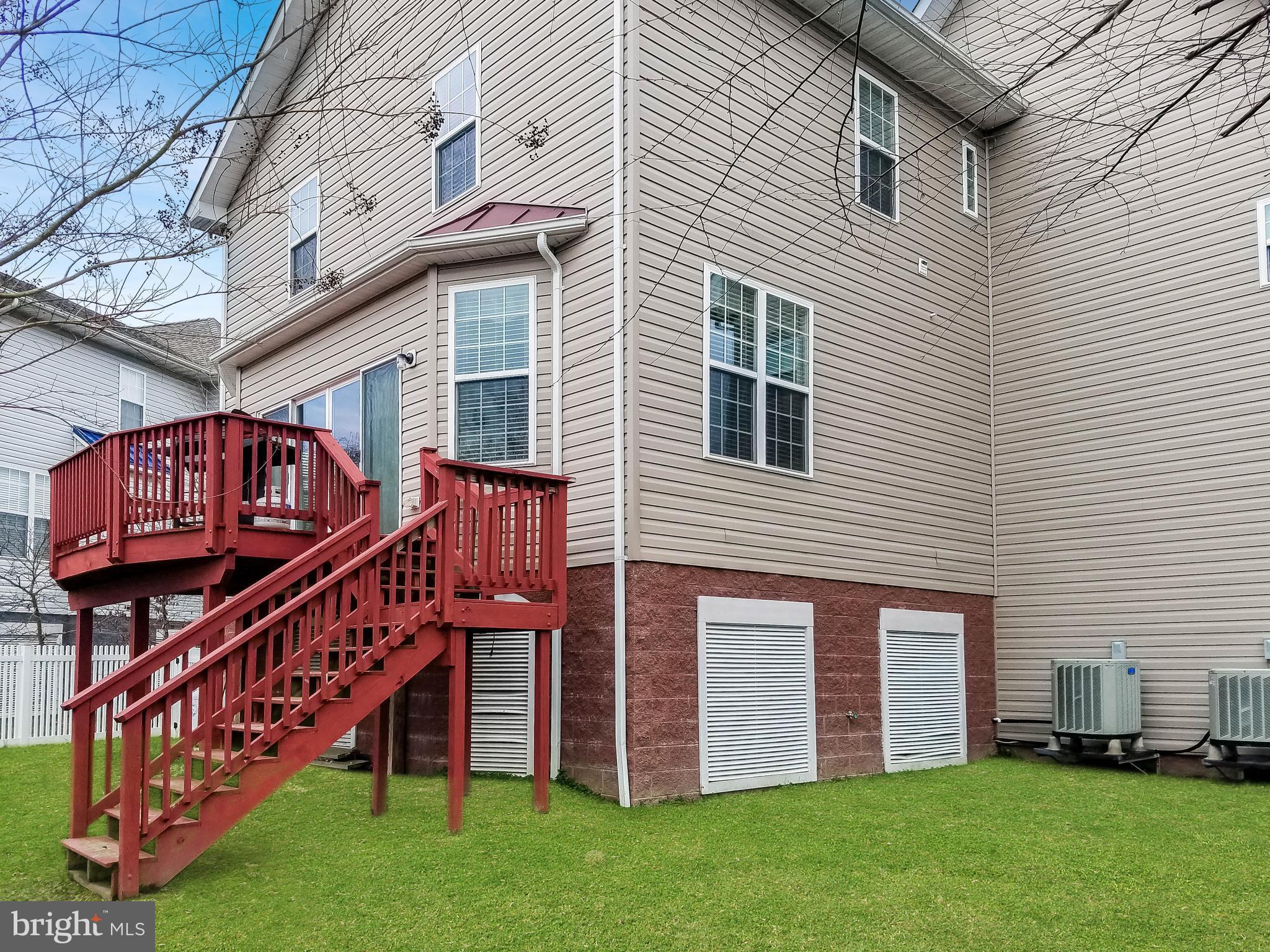 ST GEORGE BEACH - Residential