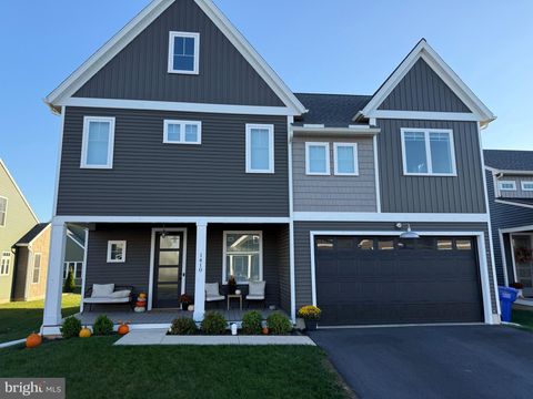 1410 BARRINGTON DRIVE MOUNT JOY PA 17552