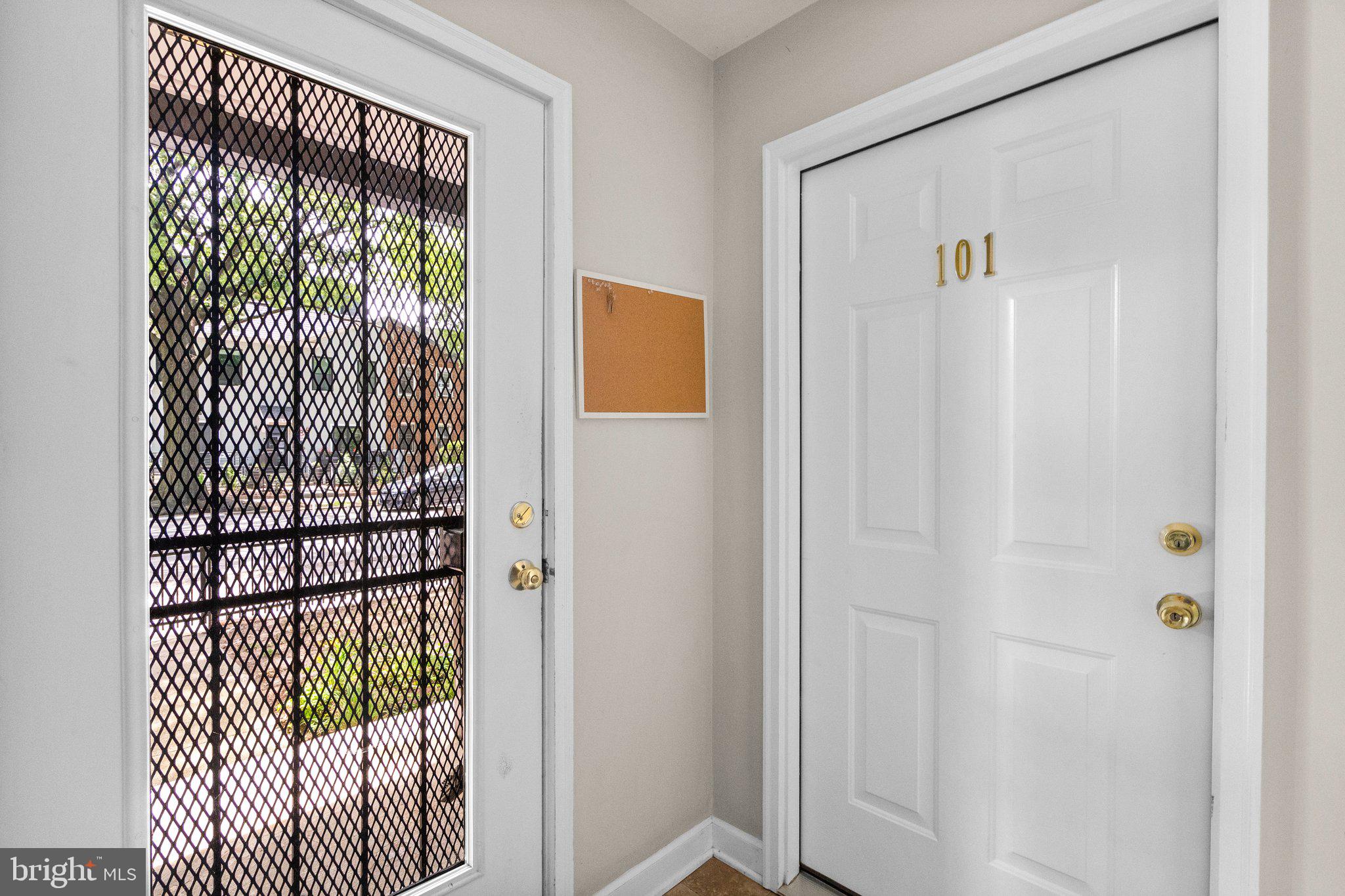 BRENTWOOD - Residential