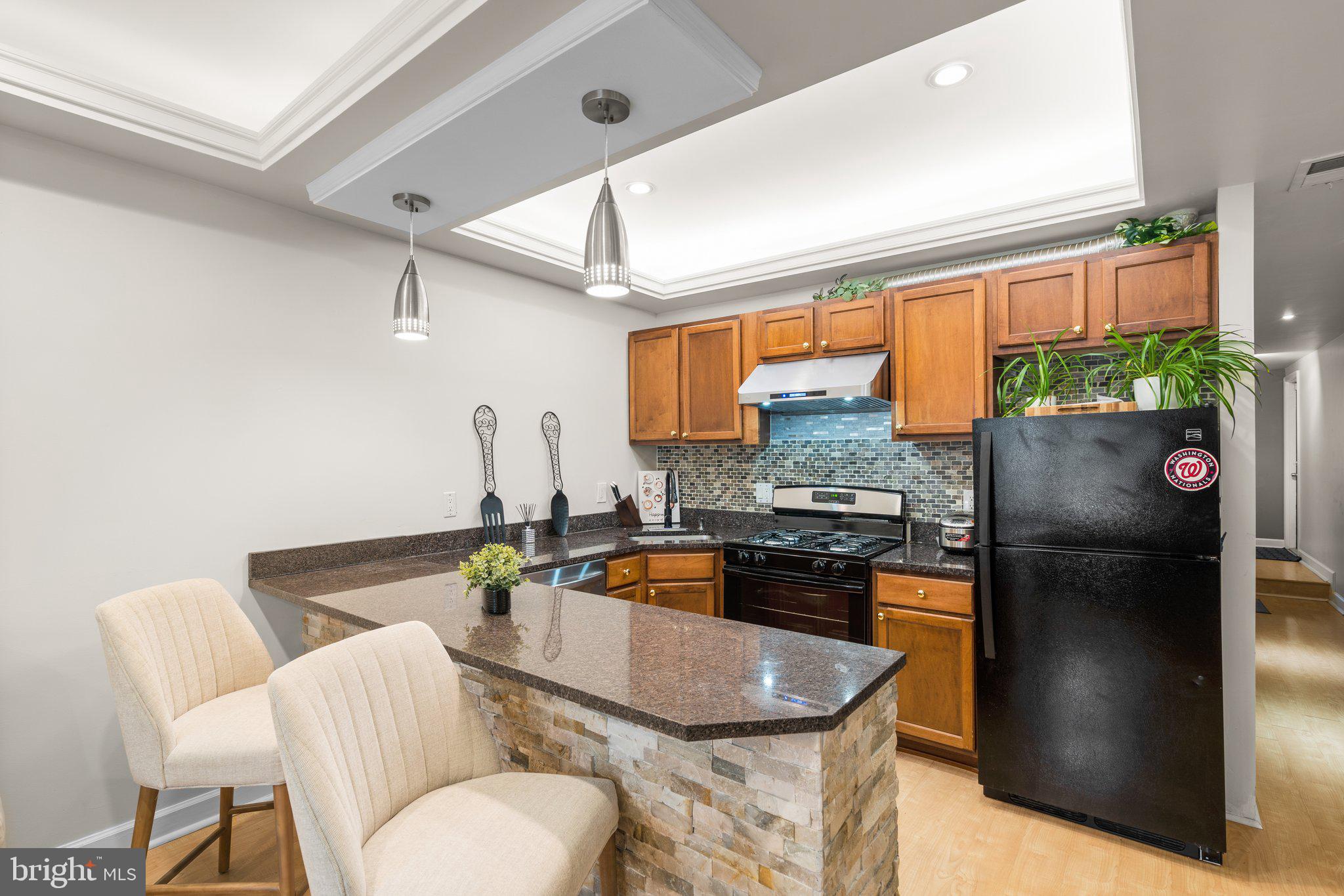 1658 WEST VIRGINIA NE 101