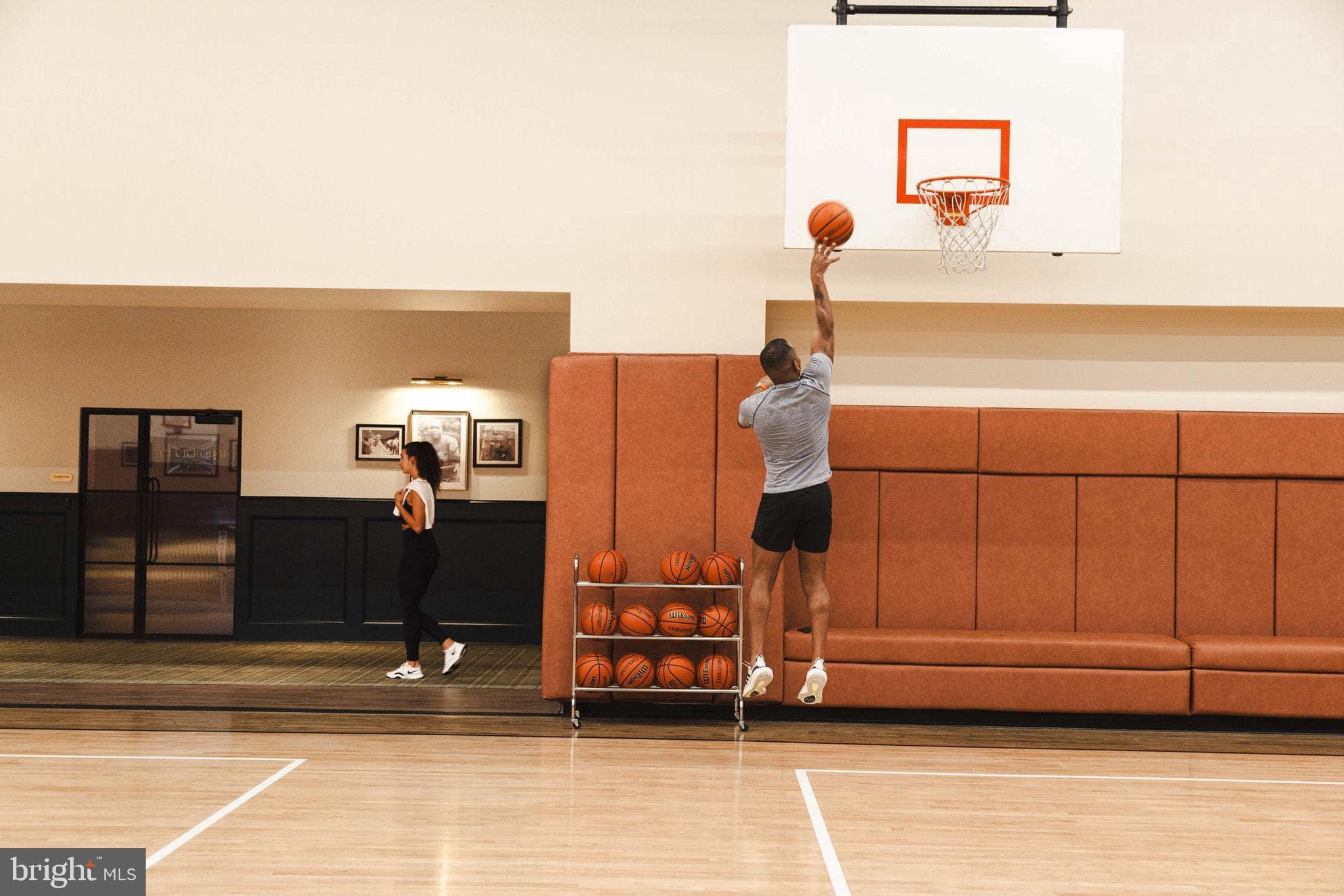 CENTER CITY - Residential Lease