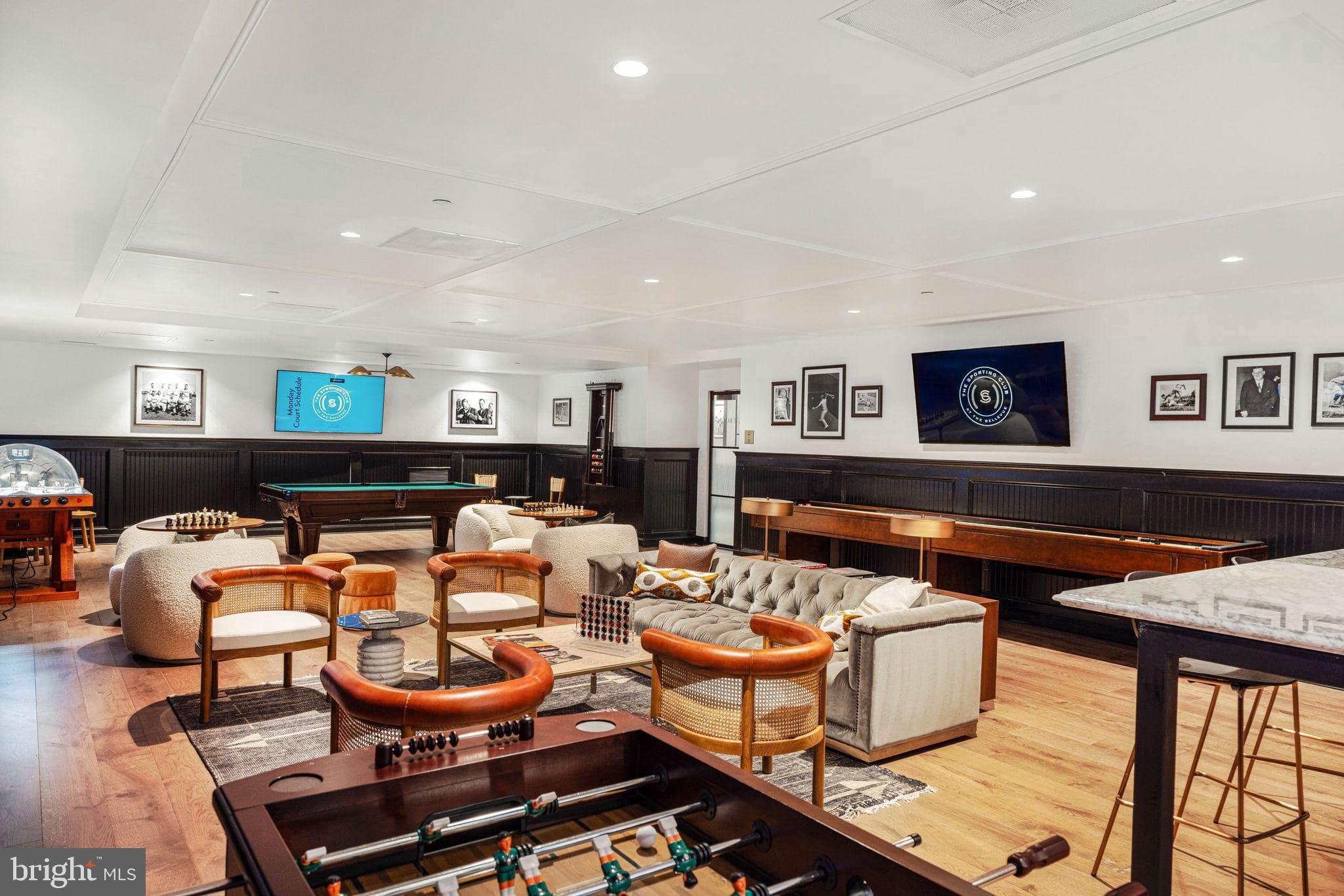 CENTER CITY - Residential Lease