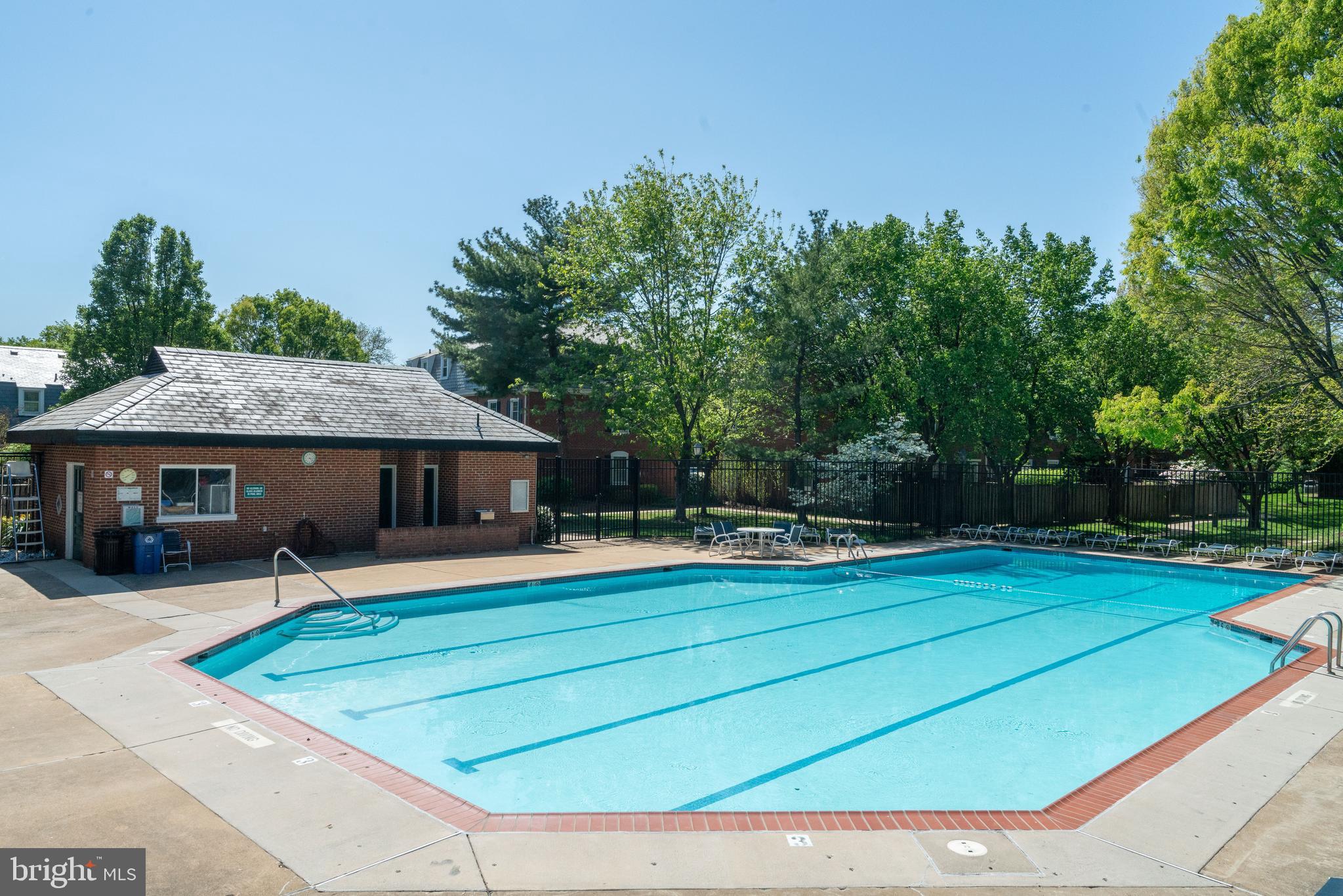 FAIRLINGTON VILLAGES - Residential