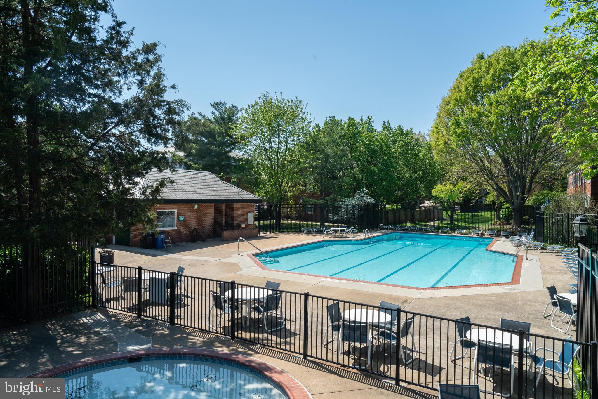 FAIRLINGTON VILLAGES - Residential